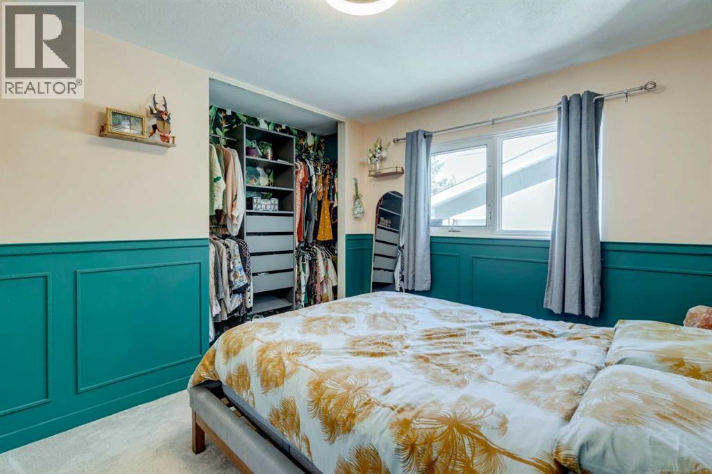 114 Hallbrook Drive Sw, Calgary, Alberta  T2V 3H6 - Photo 16 - A2263456