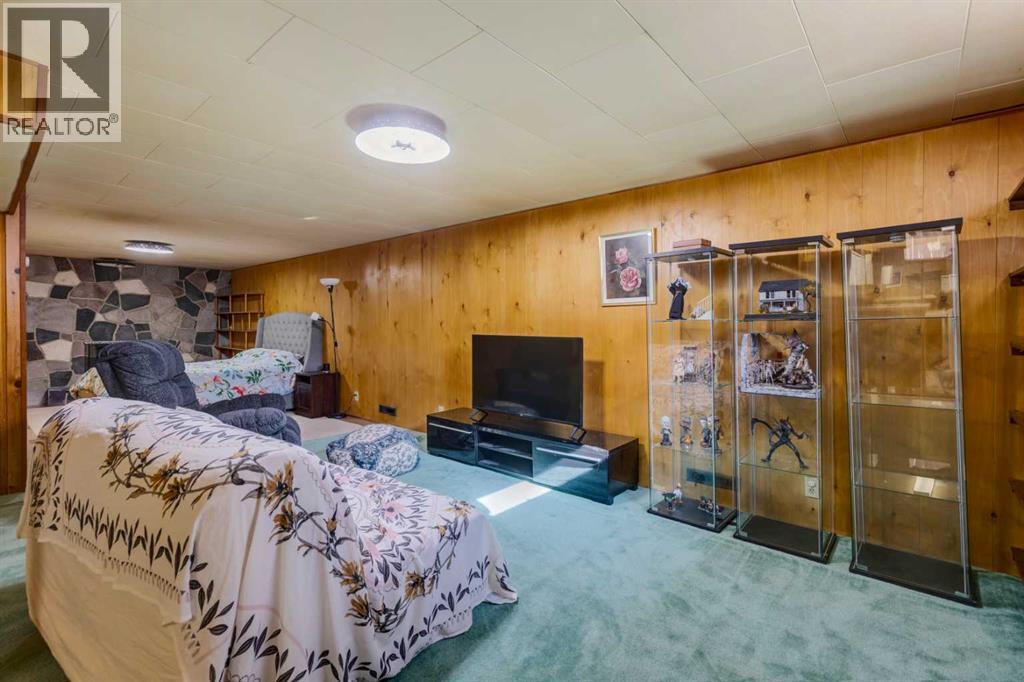 114 Hallbrook Drive Sw, Calgary, Alberta  T2V 3H6 - Photo 24 - A2263456
