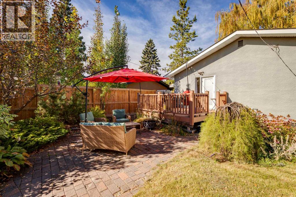 114 Hallbrook Drive Sw, Calgary, Alberta  T2V 3H6 - Photo 37 - A2263456