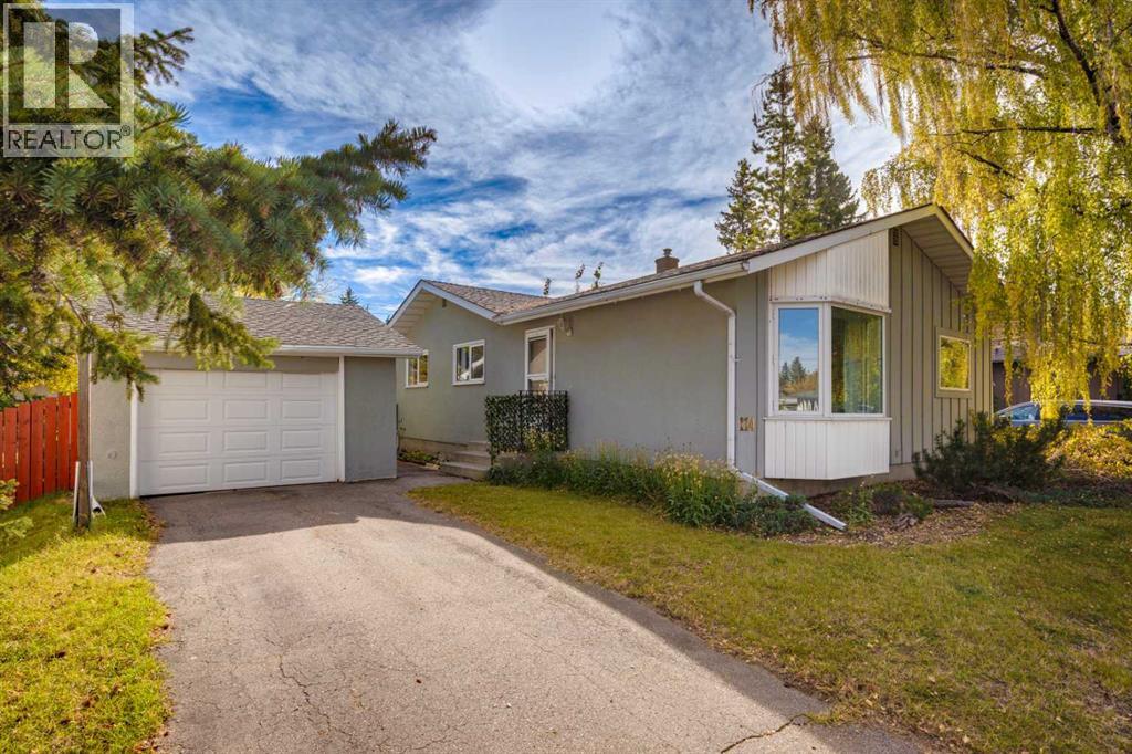 114 Hallbrook Drive Sw, Calgary, Alberta  T2V 3H6 - Photo 44 - A2263456