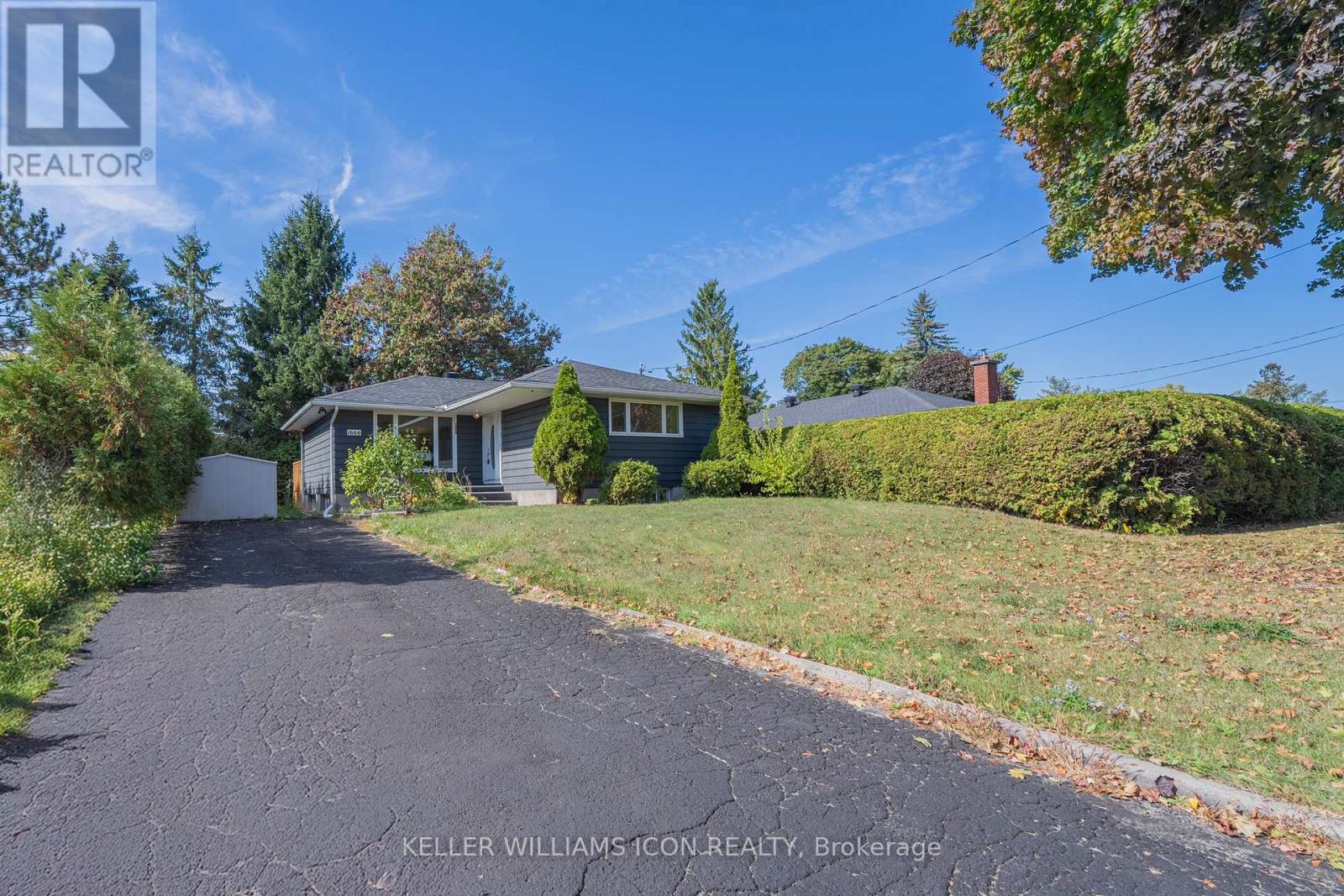 1666 FISHER AVENUE, Ottawa, Ontario