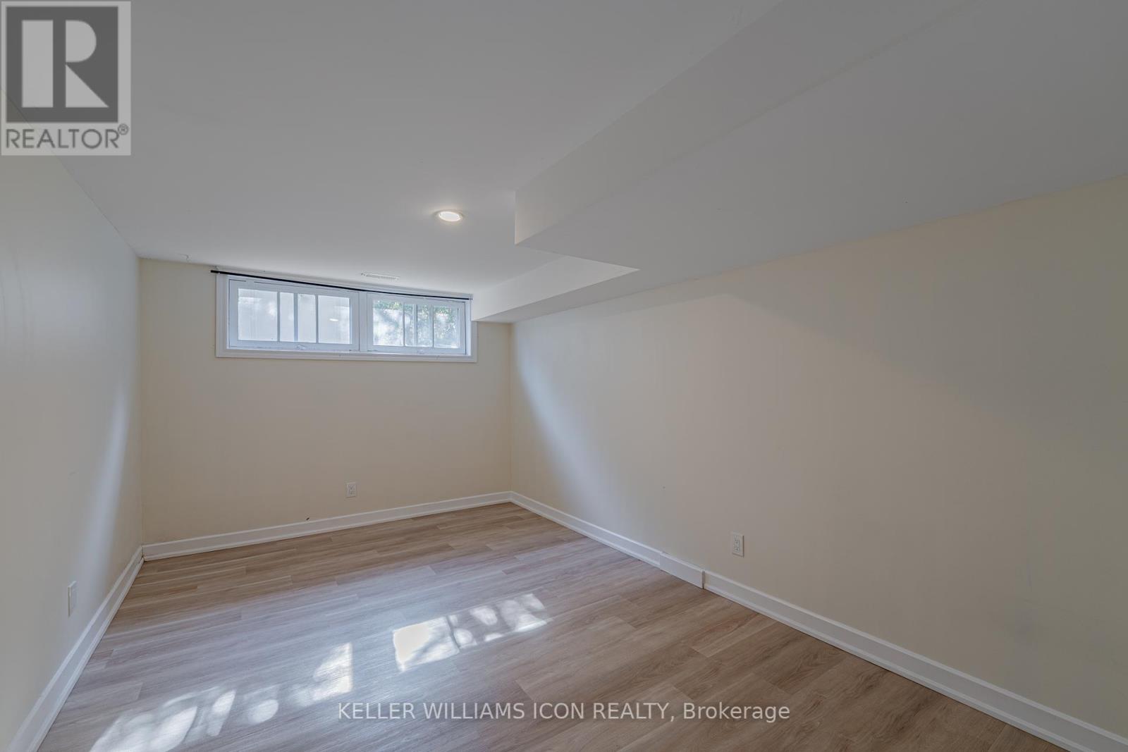 1666 Fisher Avenue, Ottawa, Ontario  K2C 1X7 - Photo 29 - X12452038