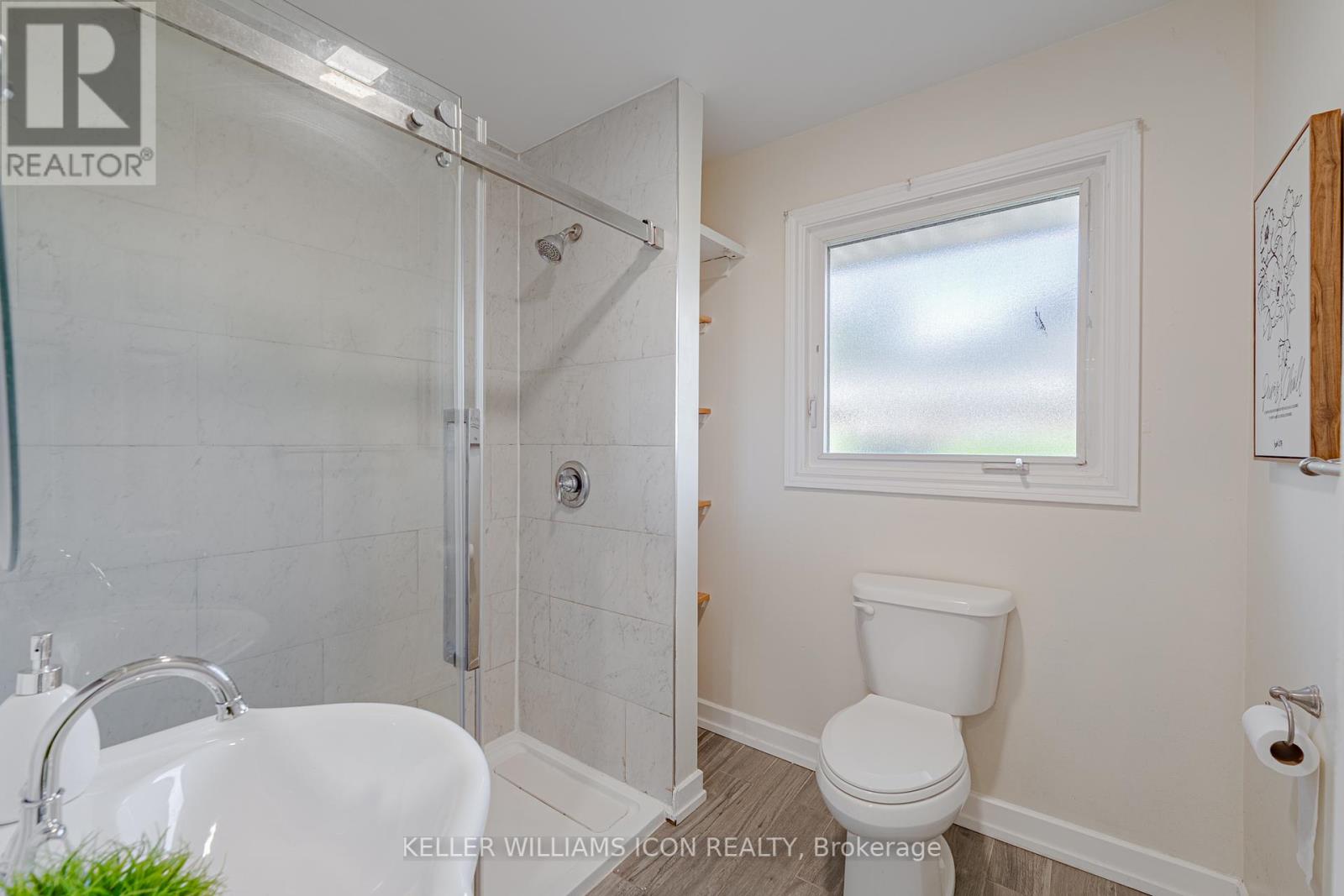 1666 Fisher Avenue, Ottawa, Ontario  K2C 1X7 - Photo 26 - X12452038