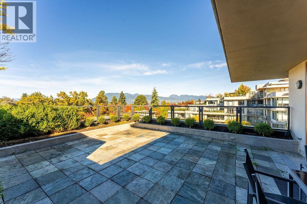 503 6093 Iona Drive, Vancouver, British Columbia  V6T 0B2 - Photo 13 - R3056345