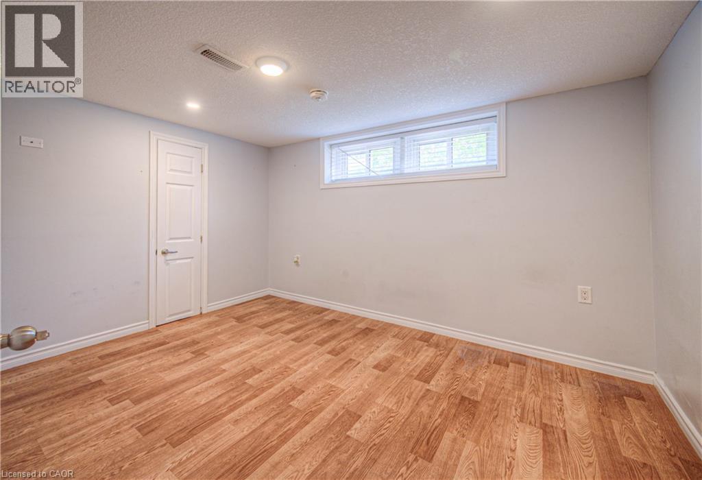 169 Bruce Street Unit# Basement, Kitchener, Ontario  N2B 1Z2 - Photo 2 - 40777953