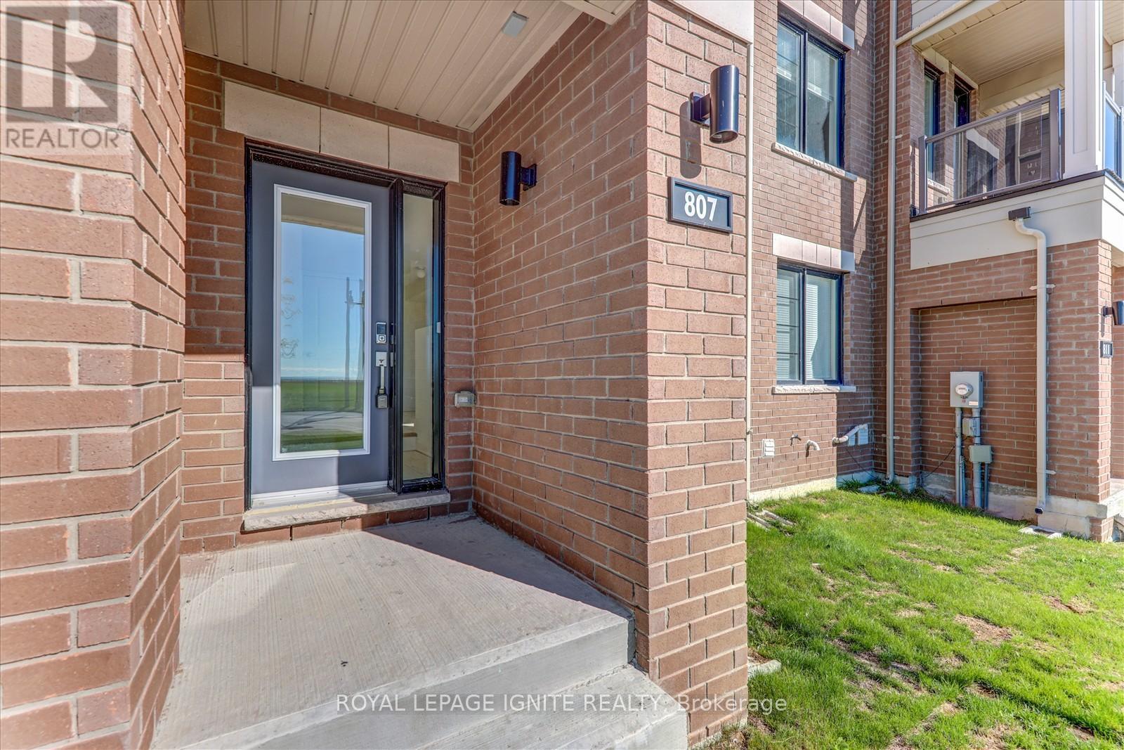 807 Port Darlington Road, Clarington, Ontario  L1C 7G4 - Photo 4 - E12454415