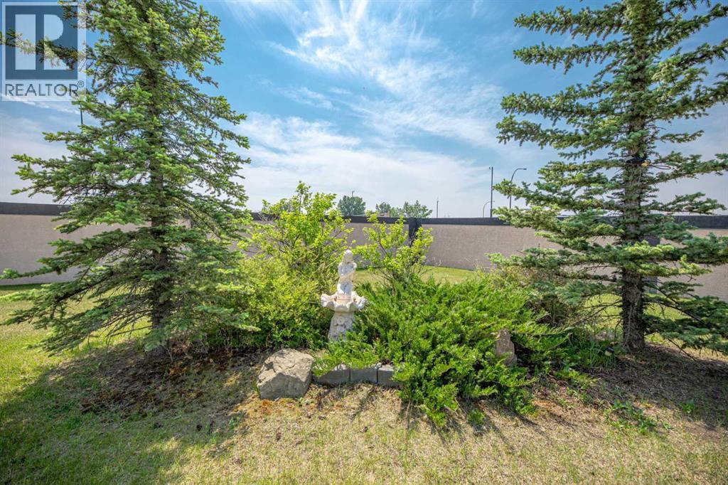 152 Cove Rise, Chestermere, Alberta  T1X 1S7 - Photo 33 - A2252080