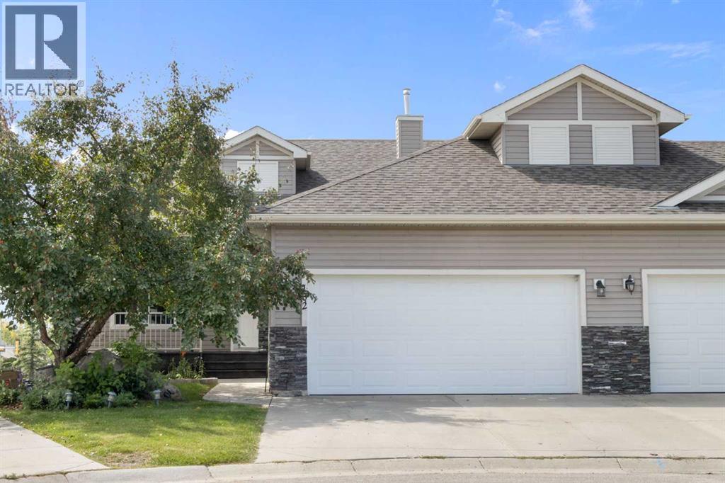 152 Cove Rise, Chestermere, Alberta  T1X 1S7 - Photo 1 - A2252080