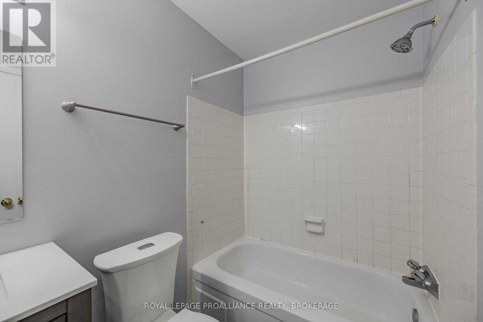 101 - 845 Milford Drive, Kingston, Ontario  K7P 1A7 - Photo 13 - X12454472
