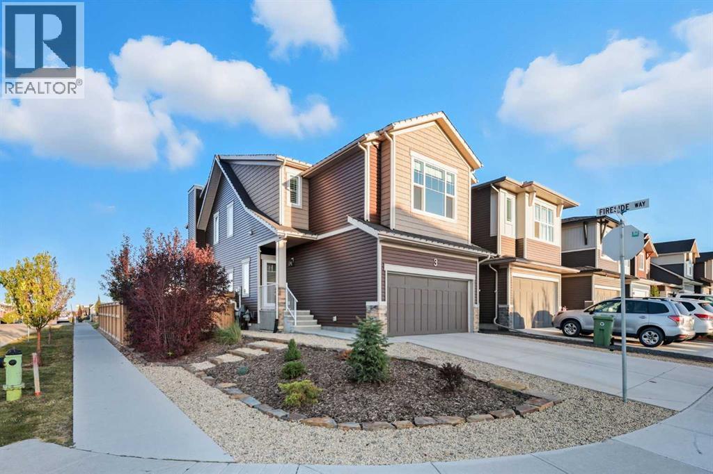 3 Emberside Garden, Cochrane, Alberta  T4C 2L8 - Photo 1 - A2258633