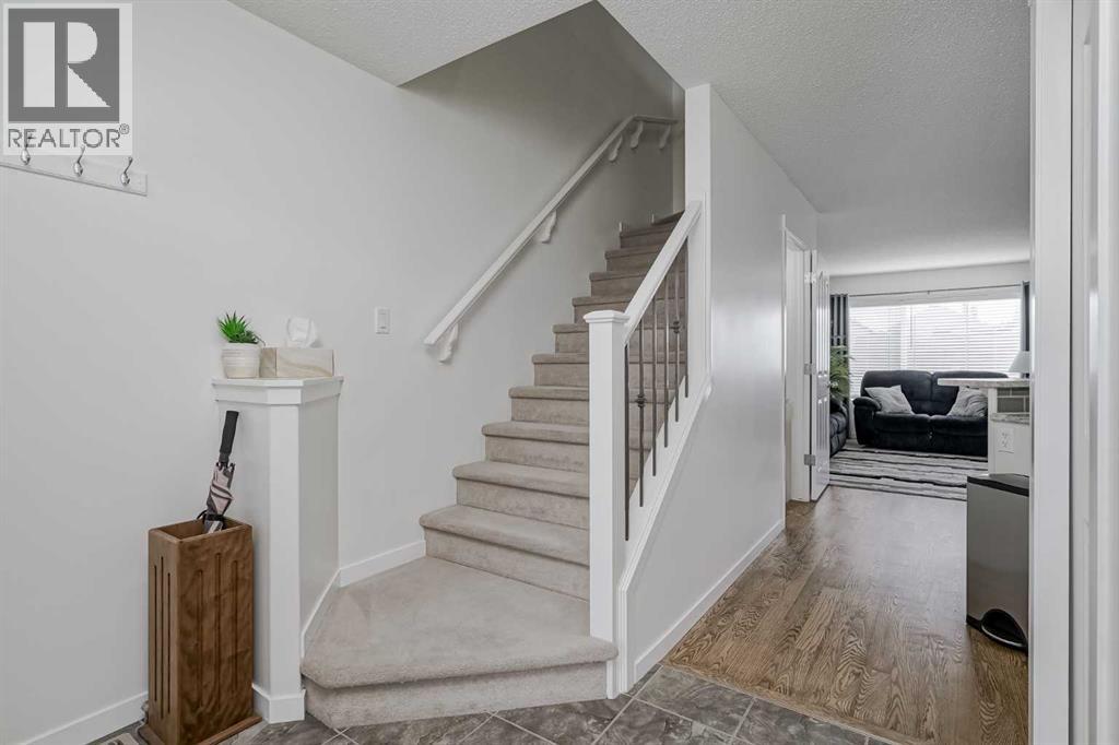 52 Autumn Court Se, Calgary, Alberta  T3M 0P4 - Photo 6 - A2259551
