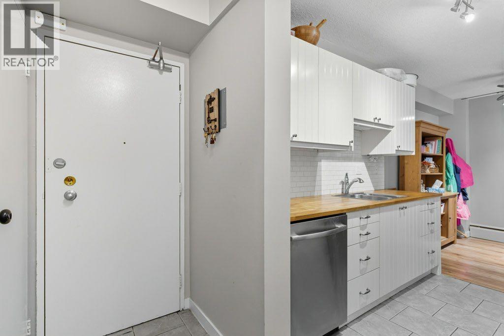 512, 8948 Elbow Drive Sw, Calgary, Alberta  T2V 0H9 - Photo 2 - A2262694