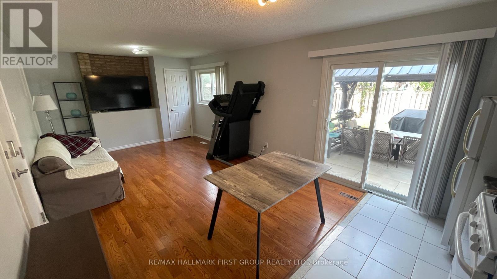 1 - 32 Fireside Drive, Toronto, Ontario  M1B 2E9 - Photo 6 - E12454359