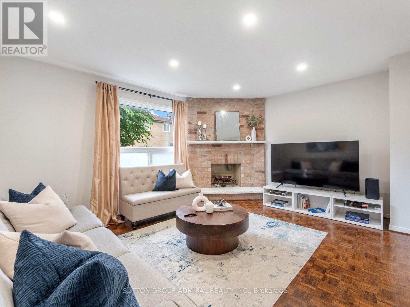 40 Brookmill Drive, Vaughan, Ontario  L4J 6K5 - Photo 13 - N12454382