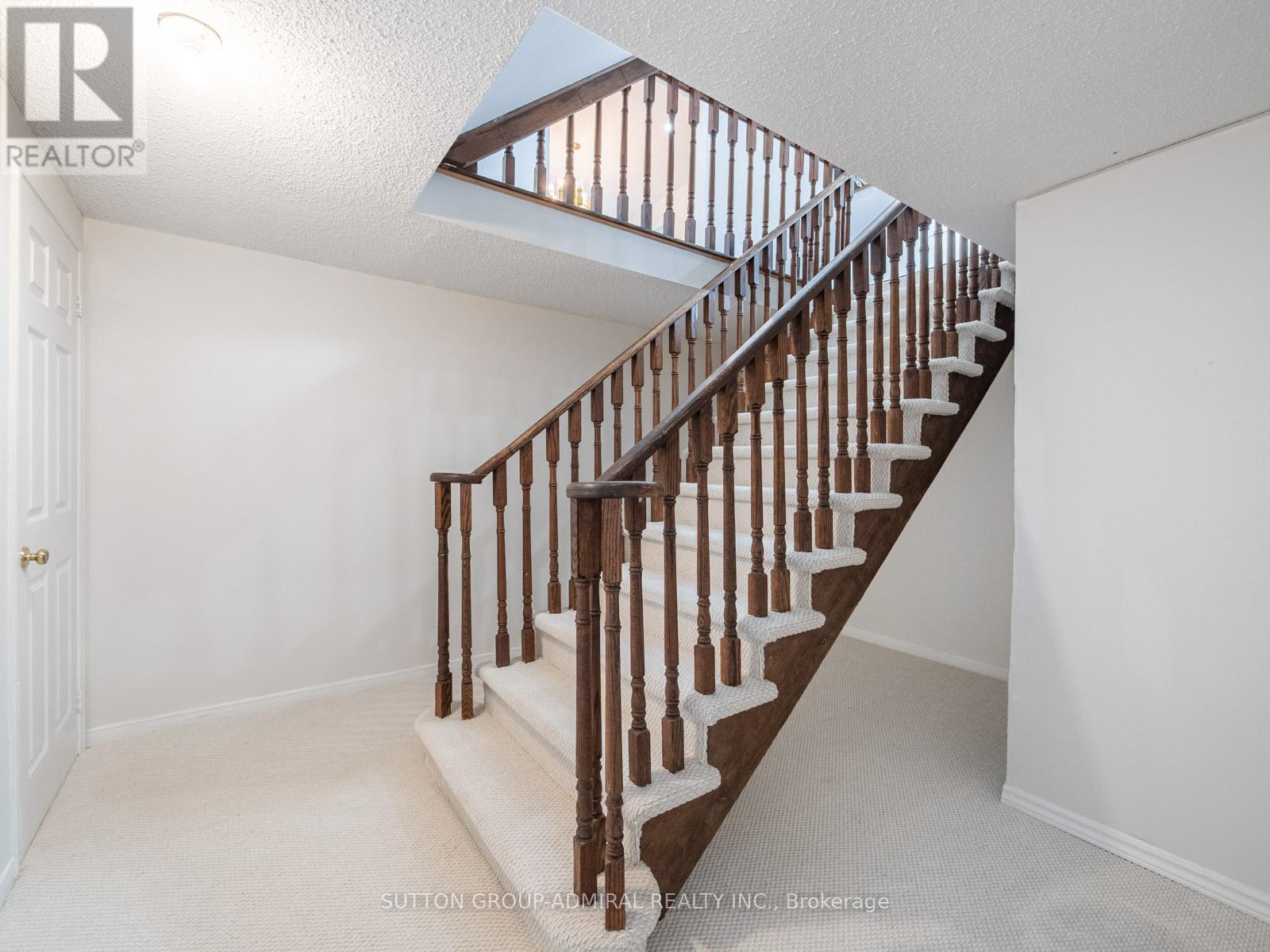 40 Brookmill Drive, Vaughan, Ontario  L4J 6K5 - Photo 33 - N12454382