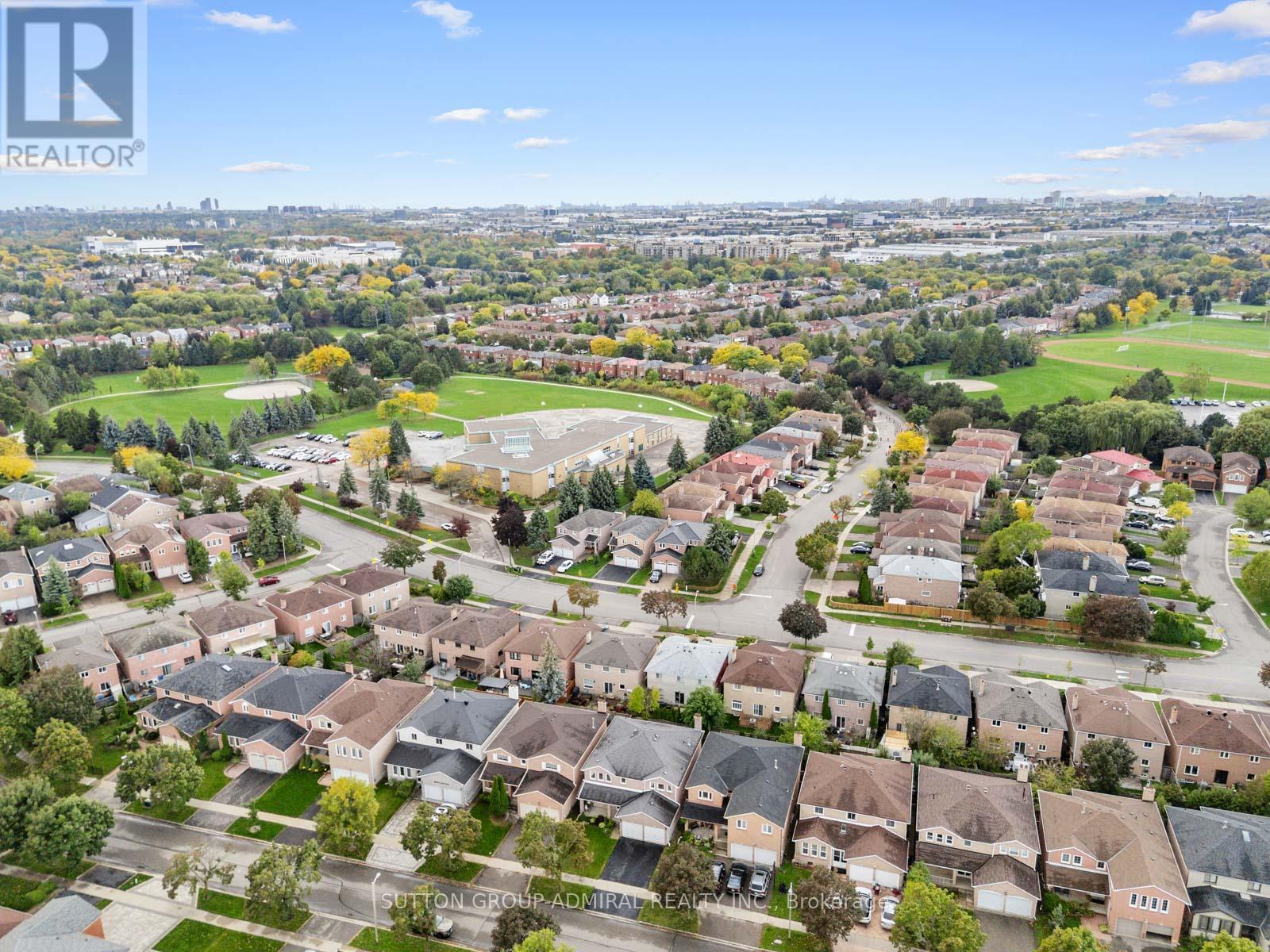 40 Brookmill Drive, Vaughan, Ontario  L4J 6K5 - Photo 48 - N12454382