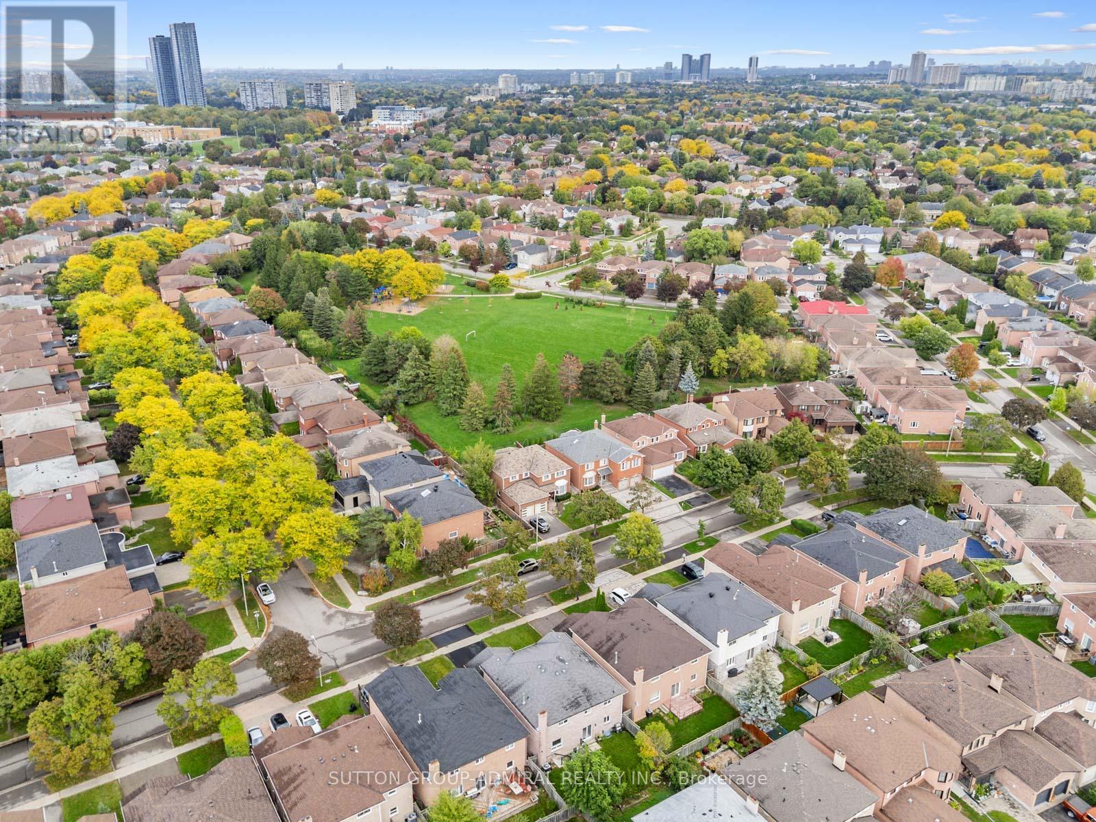 40 Brookmill Drive, Vaughan, Ontario  L4J 6K5 - Photo 49 - N12454382