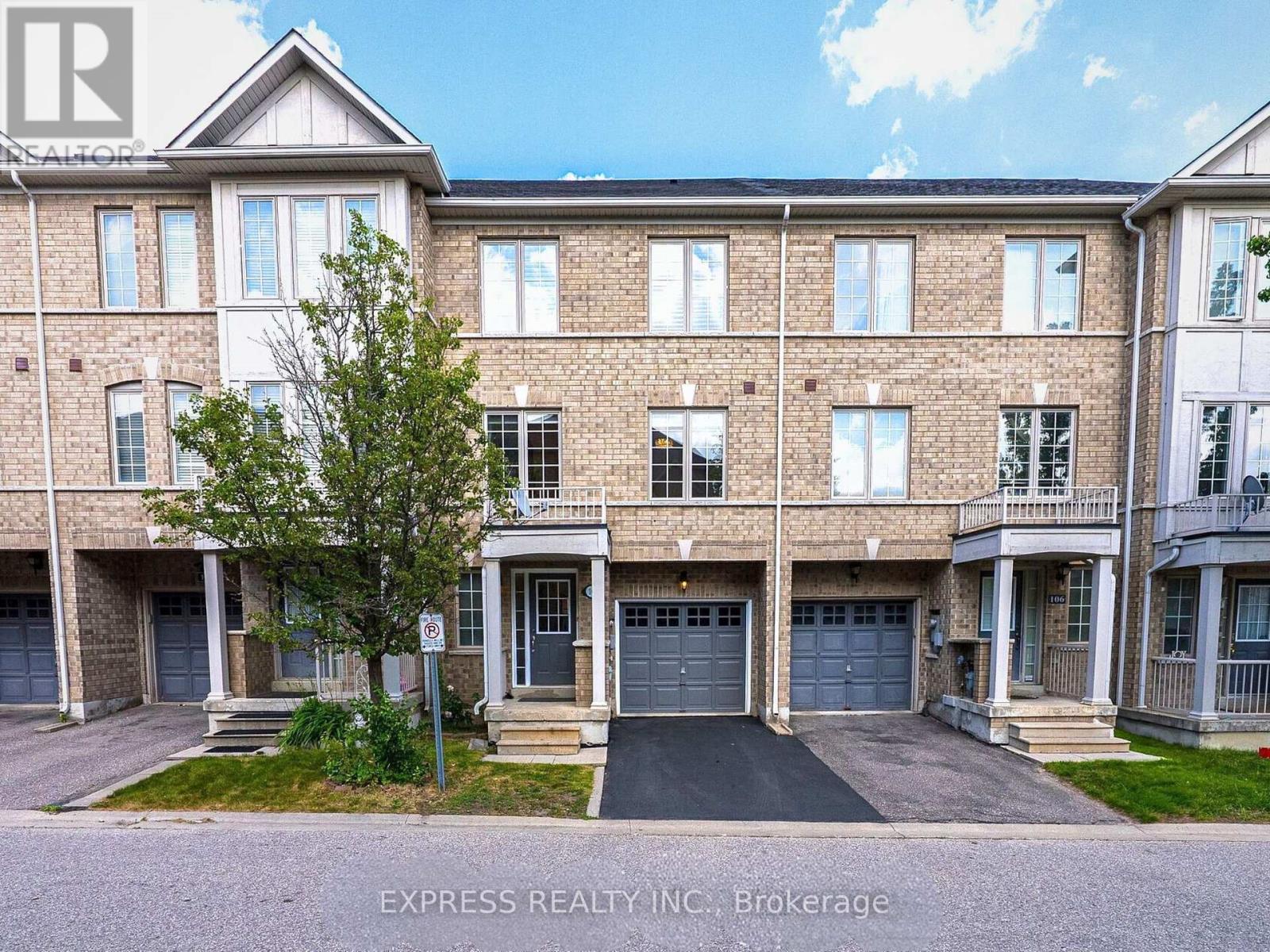 104 PRINCE CHARLES WAY, Markham, Ontario