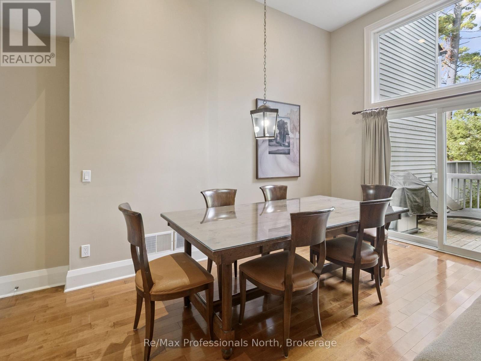 41r - 1209 Muskoka Beach Road, Gravenhurst, Ontario  P1P 1R1 - Photo 10 - X12454434