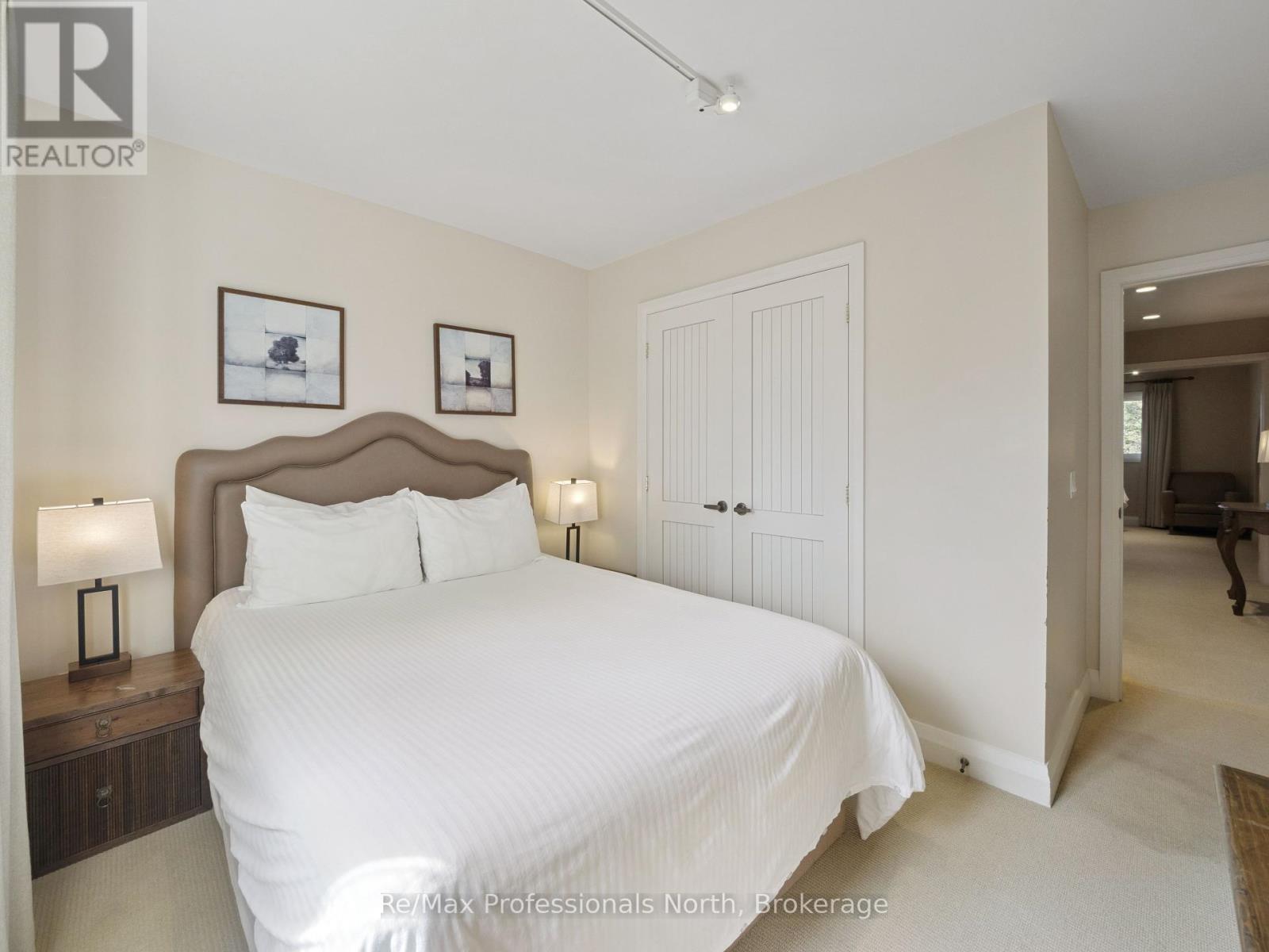 41r - 1209 Muskoka Beach Road, Gravenhurst, Ontario  P1P 1R1 - Photo 28 - X12454434