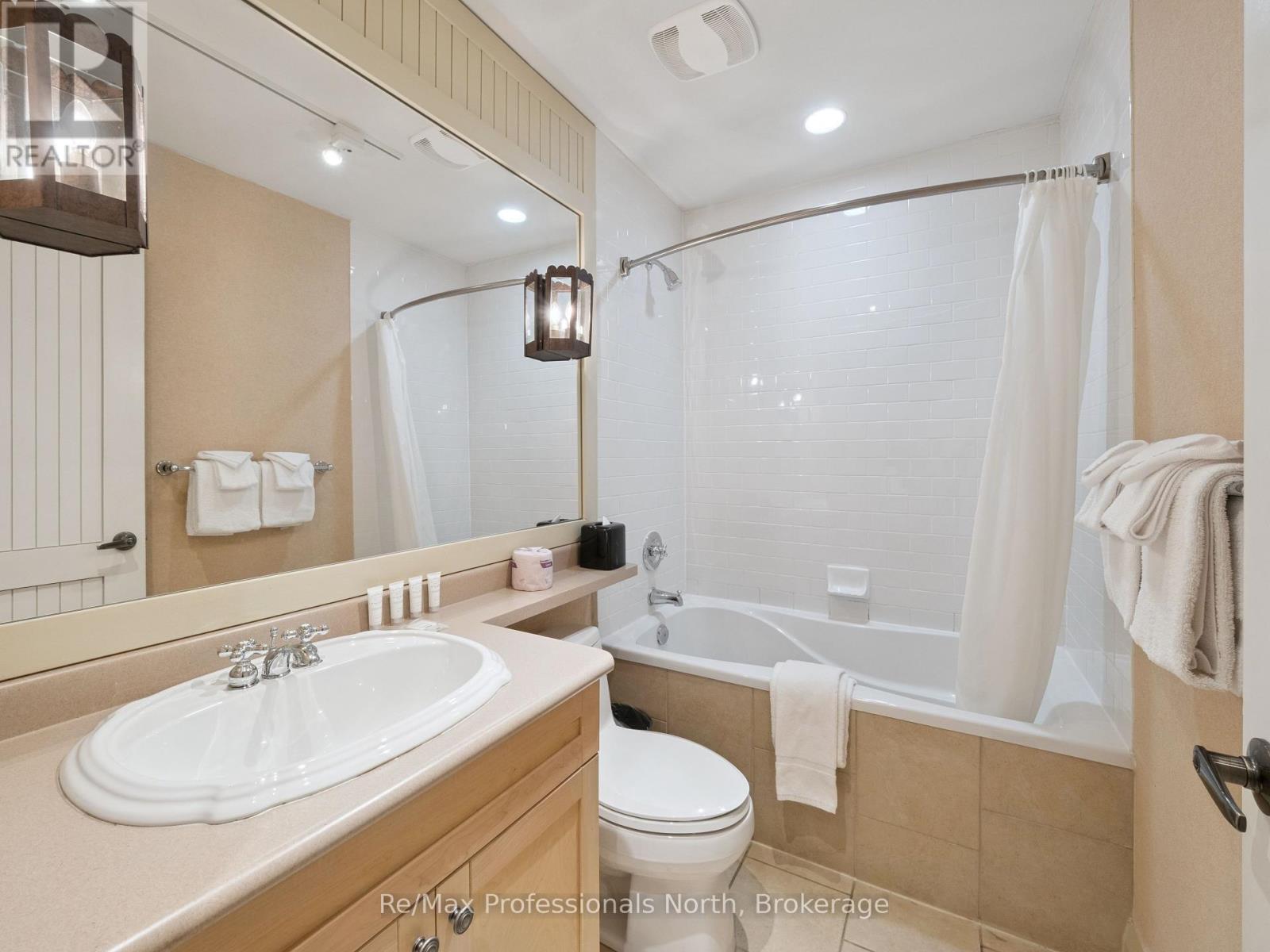 41r - 1209 Muskoka Beach Road, Gravenhurst, Ontario  P1P 1R1 - Photo 29 - X12454434