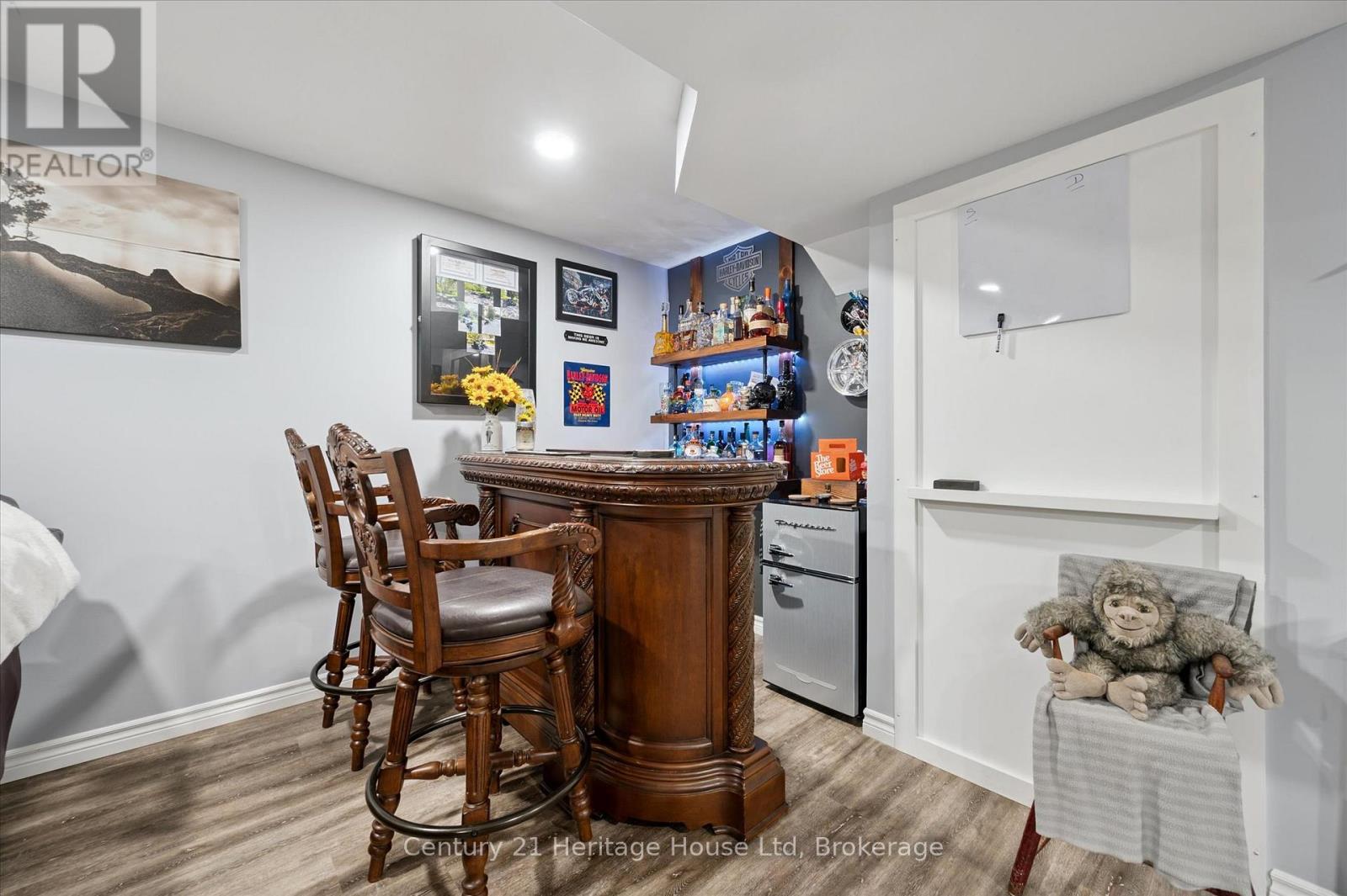 345 Stornoway Drive, Centre Wellington, Ontario  N1M 3K9 - Photo 28 - X12454438