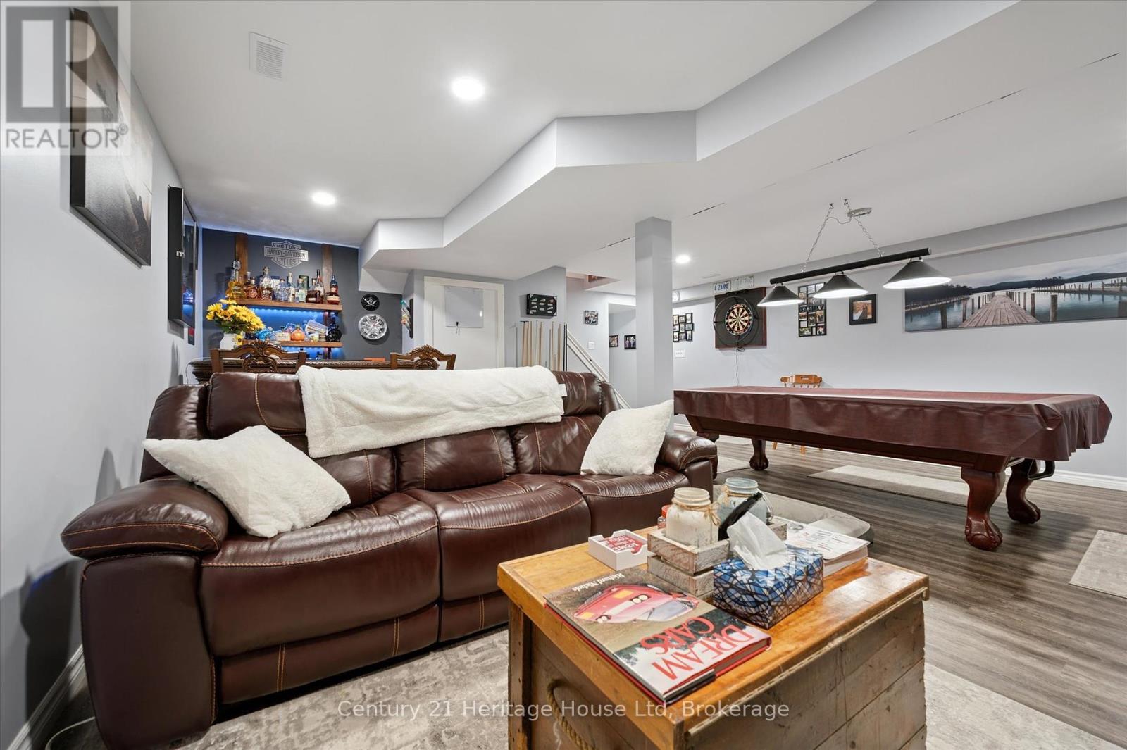 345 Stornoway Drive, Centre Wellington, Ontario  N1M 3K9 - Photo 30 - X12454438