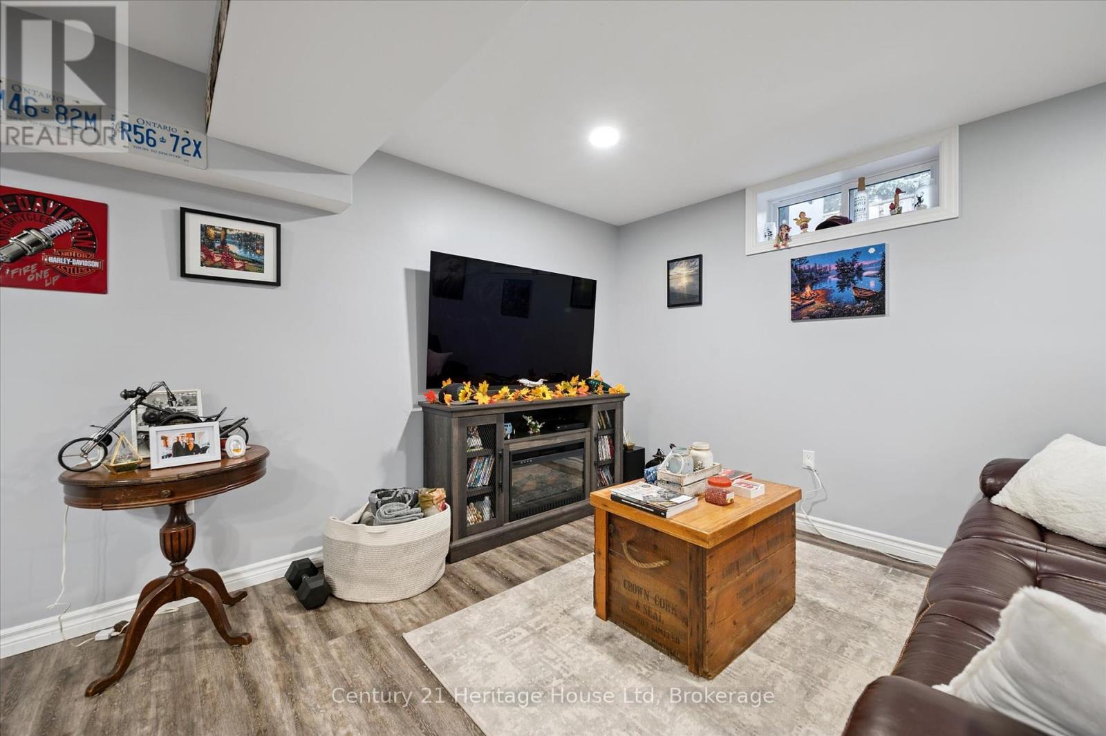 345 Stornoway Drive, Centre Wellington, Ontario  N1M 3K9 - Photo 31 - X12454438