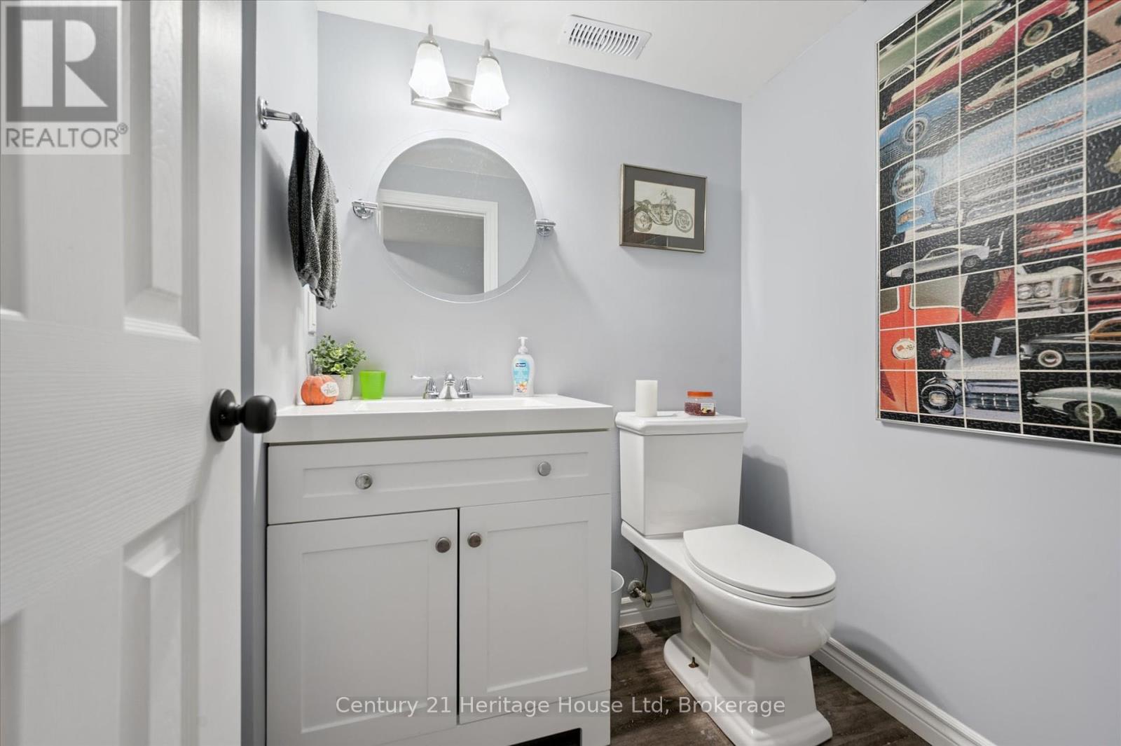 345 Stornoway Drive, Centre Wellington, Ontario  N1M 3K9 - Photo 32 - X12454438