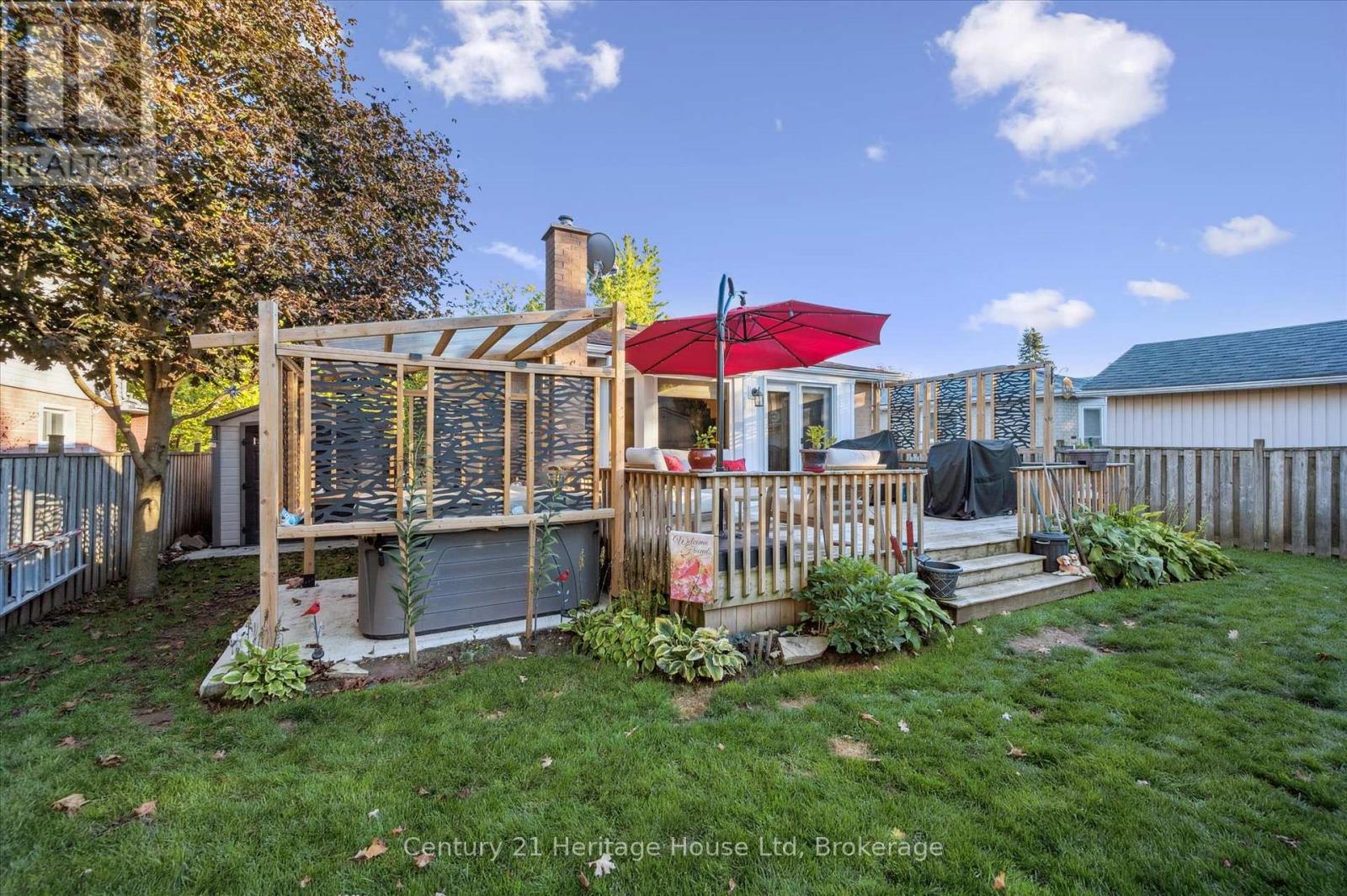 345 Stornoway Drive, Centre Wellington, Ontario  N1M 3K9 - Photo 34 - X12454438