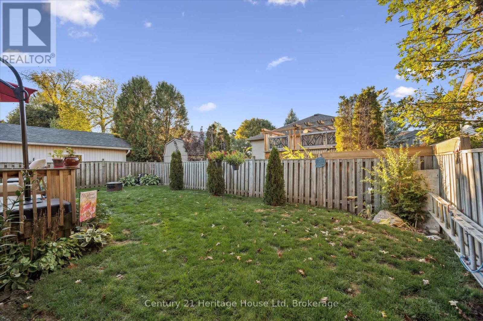 345 Stornoway Drive, Centre Wellington, Ontario  N1M 3K9 - Photo 36 - X12454438