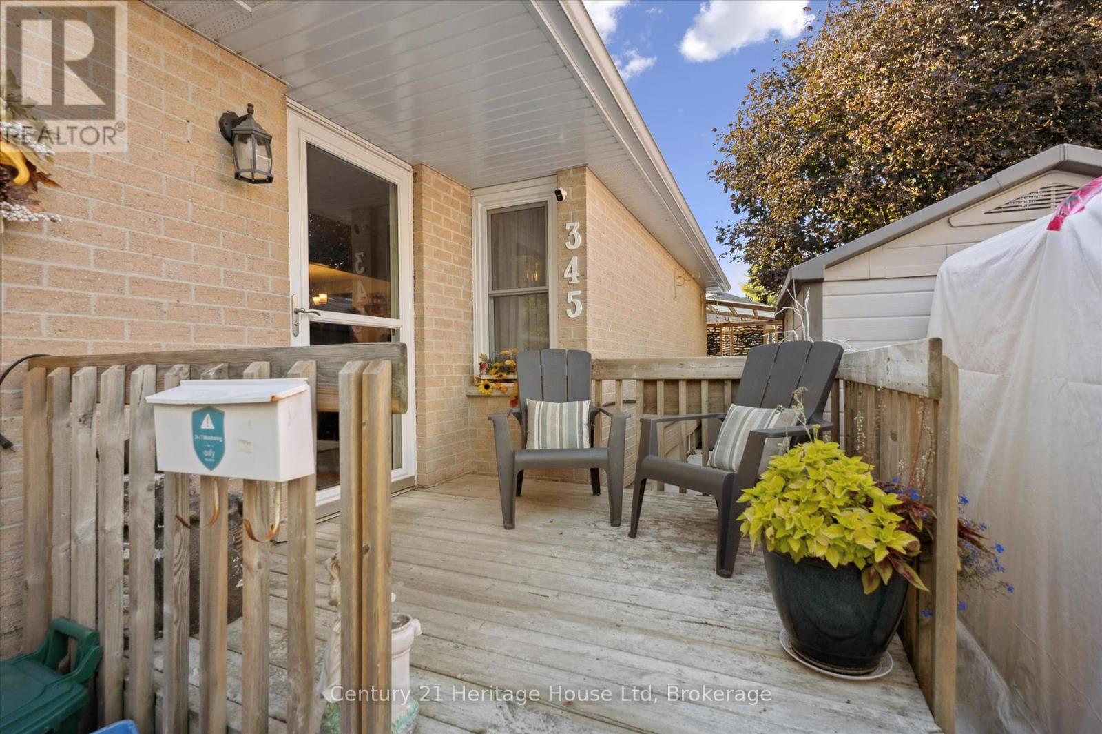 345 Stornoway Drive, Centre Wellington, Ontario  N1M 3K9 - Photo 5 - X12454438