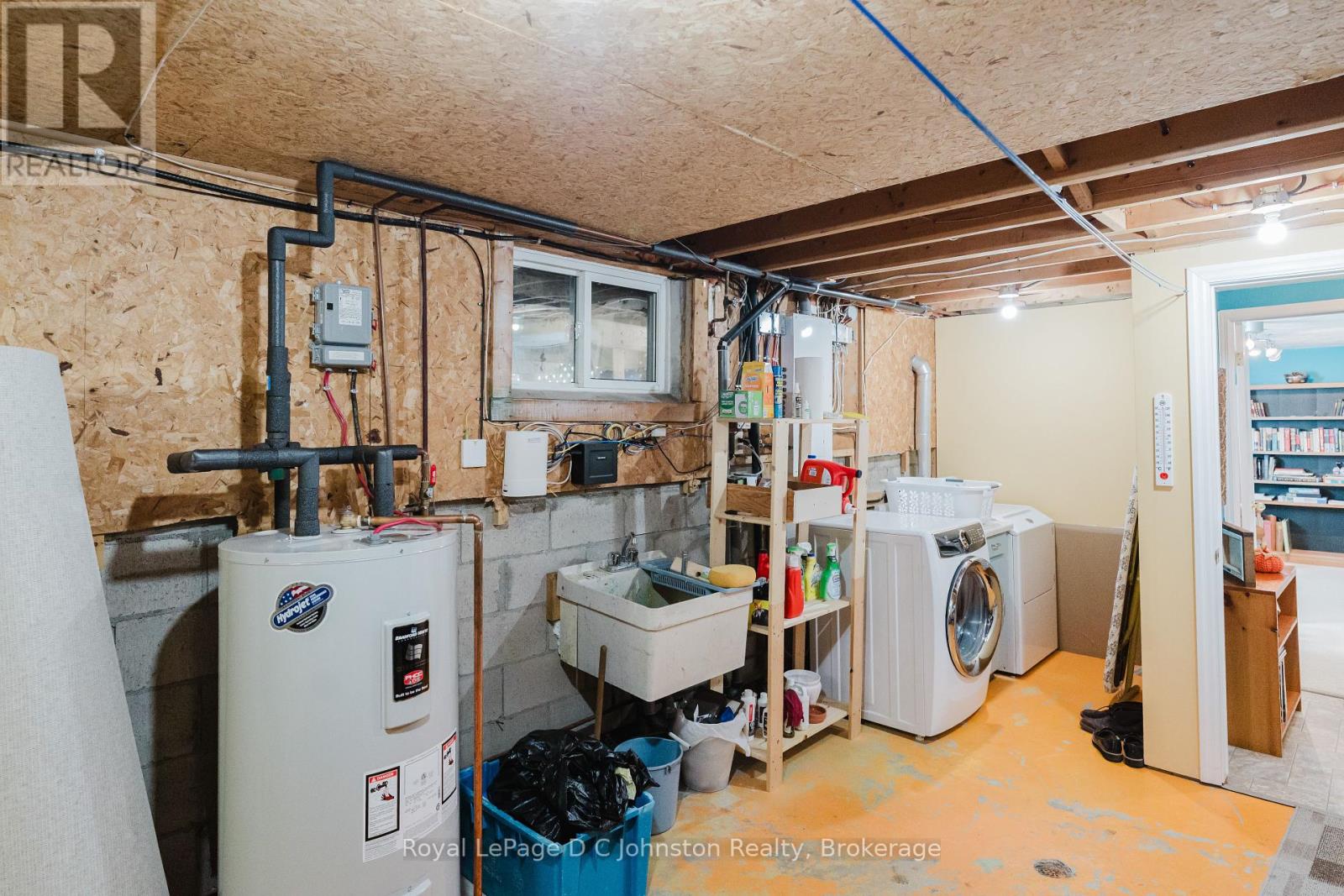 929 Wellington Street, Saugeen Shores, Ontario  N0H 2C3 - Photo 38 - X12454505