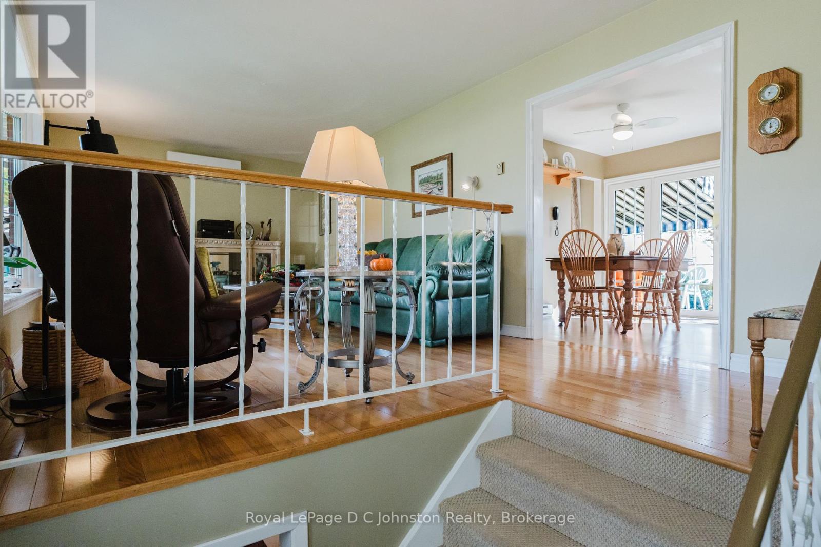 929 Wellington Street, Saugeen Shores, Ontario  N0H 2C3 - Photo 6 - X12454505