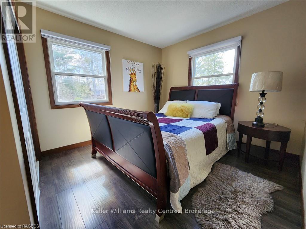 250 Tyendinaga Drive, Saugeen Shores, Ontario  N0H 2L0 - Photo 31 - X12454515