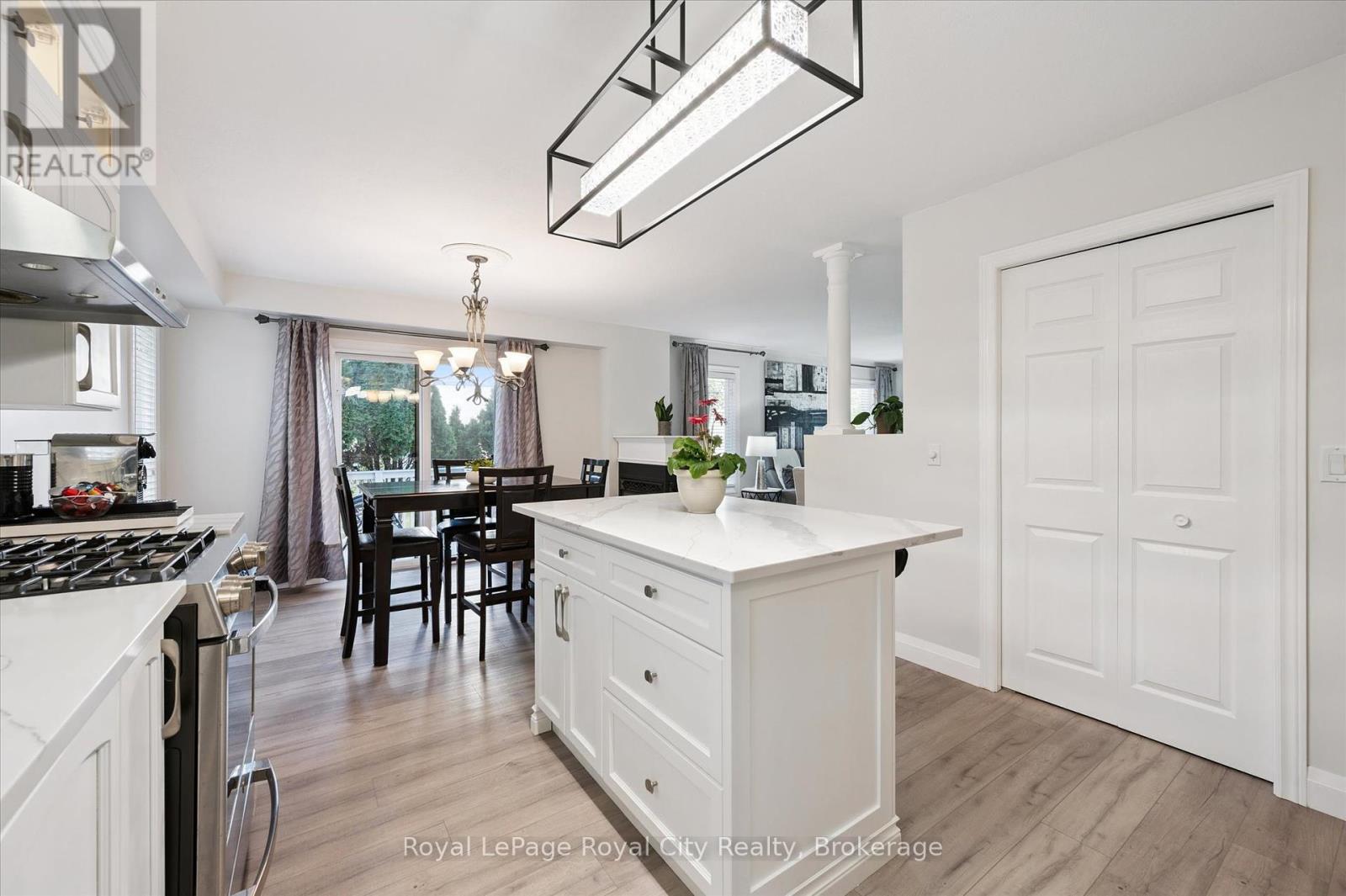 3 Pine Ridge Drive, Guelph, Ontario  N1L 1N6 - Photo 17 - X12454569