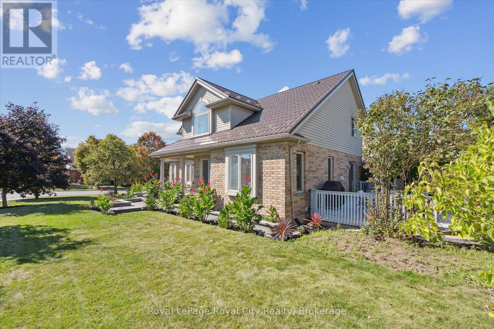 3 Pine Ridge Drive, Guelph, Ontario  N1L 1N6 - Photo 38 - X12454569