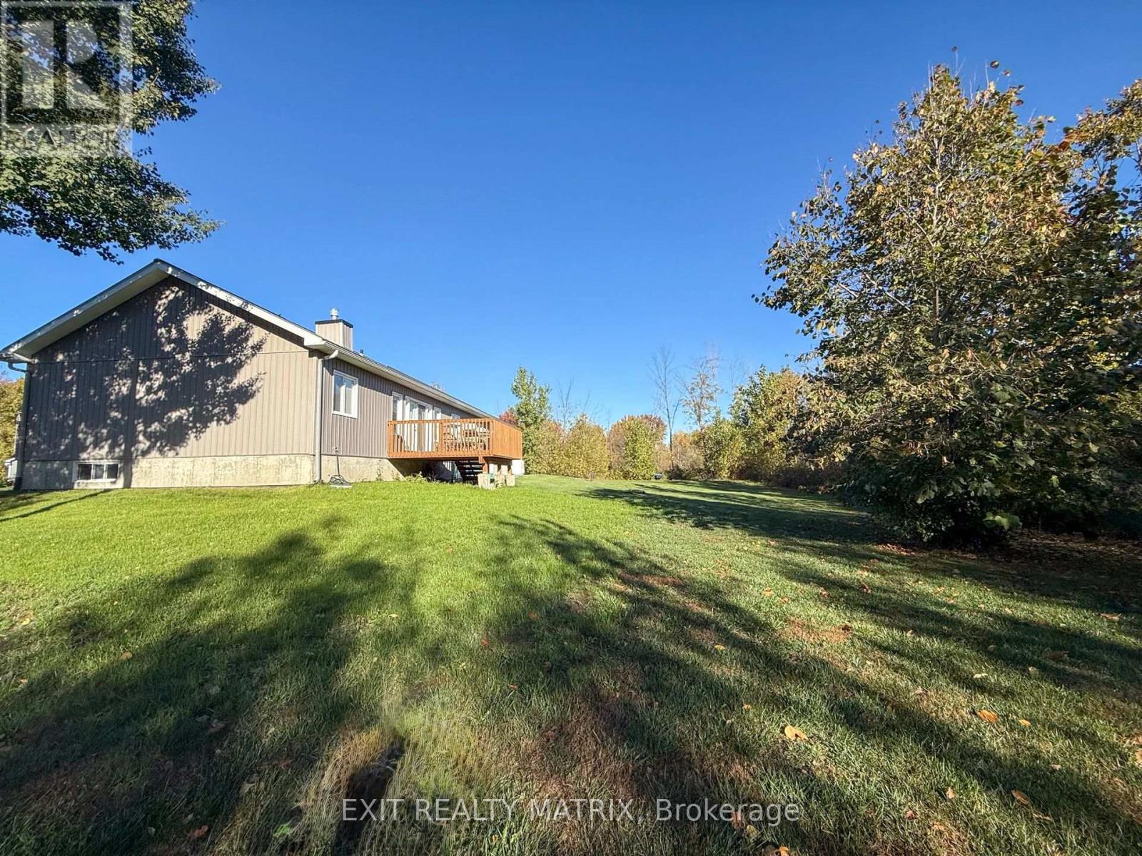 1991 Thibault Court, North Dundas, Ontario  K0C 1H0 - Photo 42 - X12454463