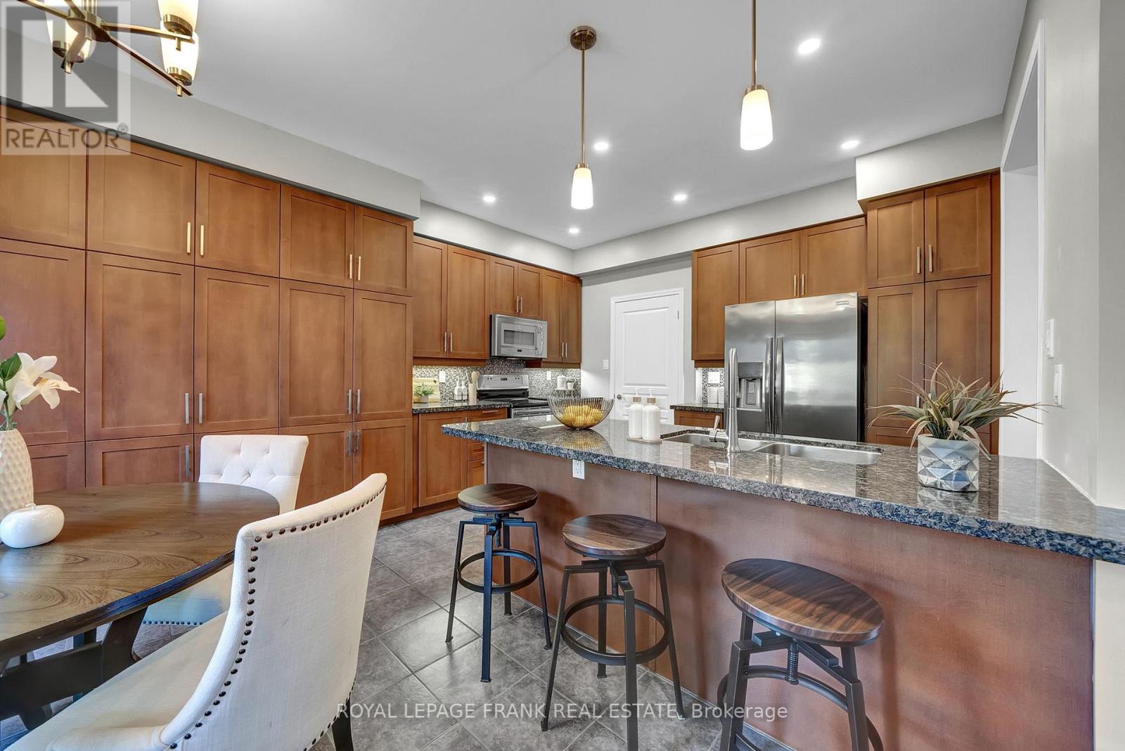 146 Buttonshaw Street, Clarington, Ontario L1C 0J7 - Photo 11 - E12454593