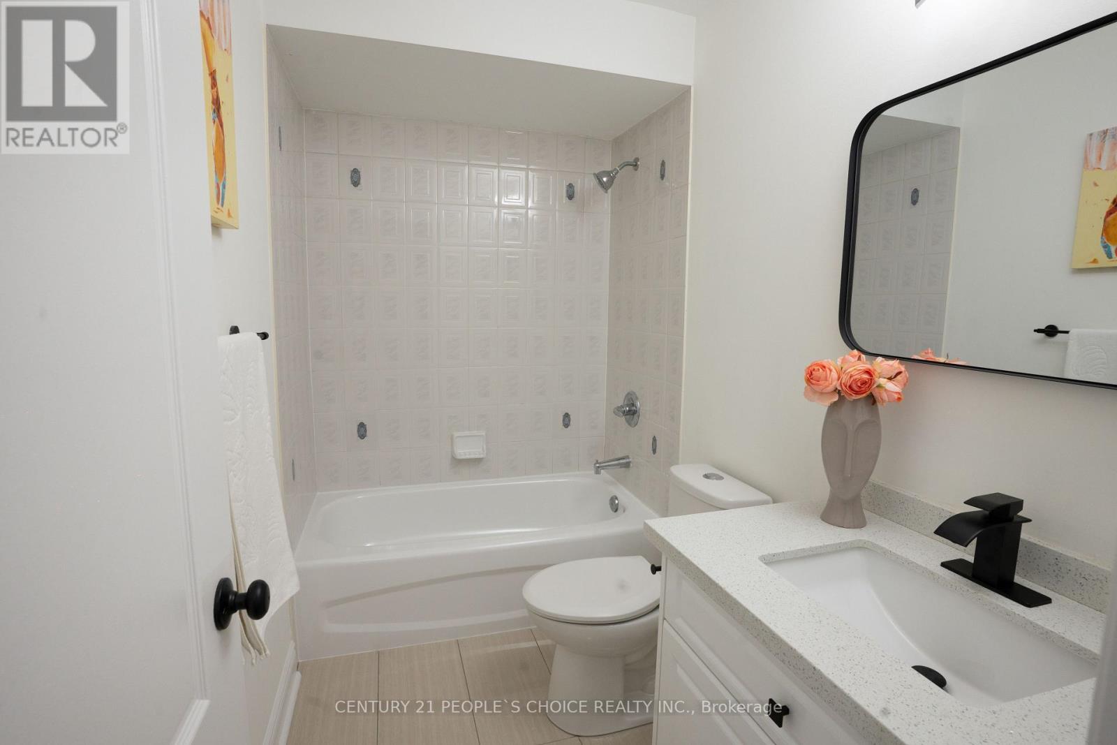 111 Brisdale Drive, Brampton, Ontario  L7A 2H2 - Photo 36 - W12454383