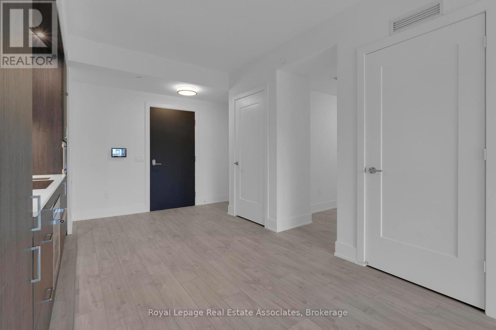 214 - 259 The Kingsway, Toronto, Ontario  M9A 0G2 - Photo 21 - W12454409