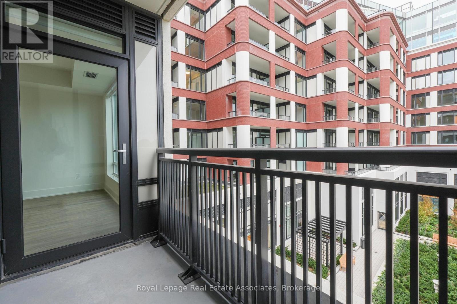 303 - 259 The Kingsway, Toronto, Ontario  M9A 0G2 - Photo 16 - W12454414