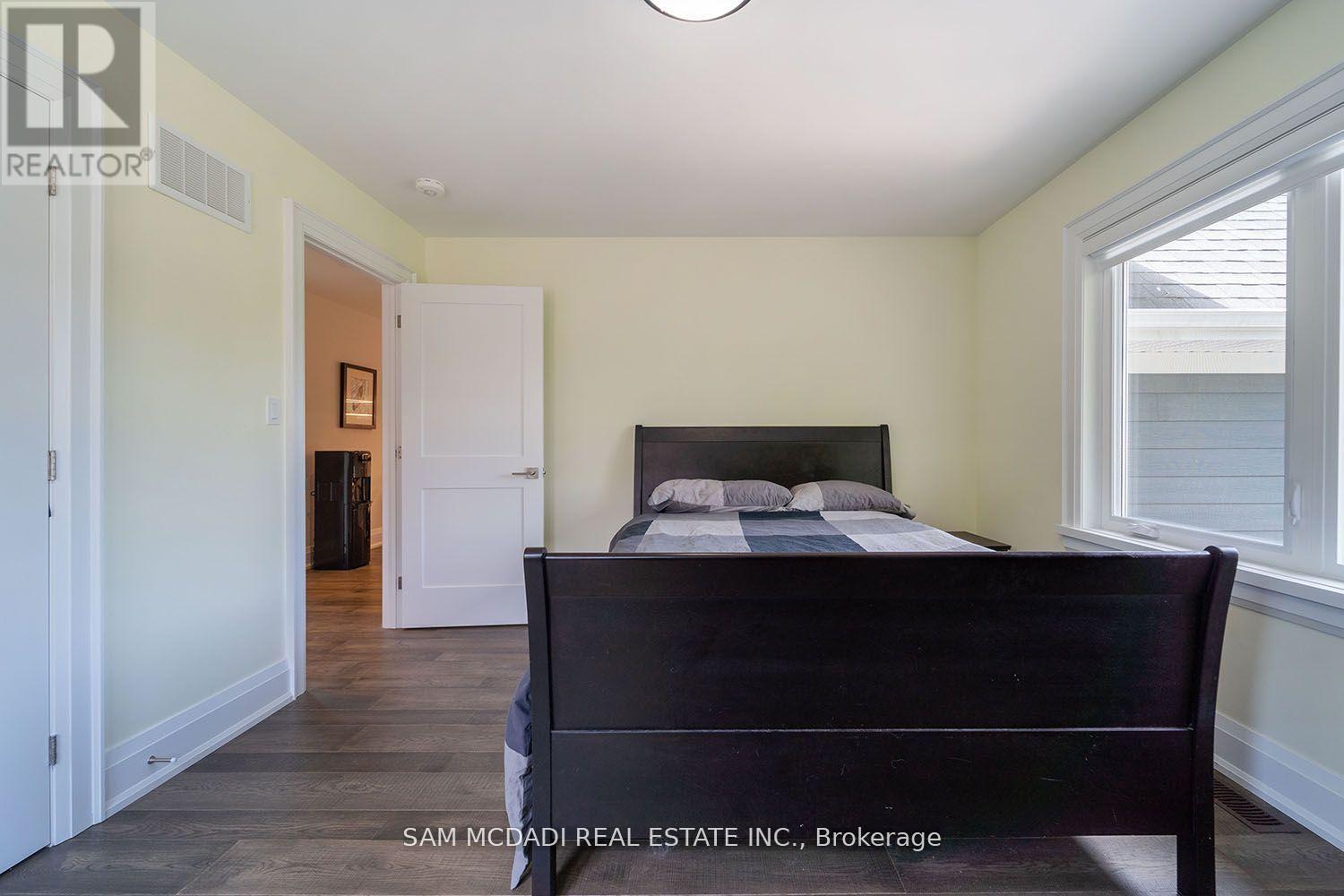 2163 Deyncourt Drive, Burlington, Ontario  L7R 1W2 - Photo 26 - W12454422