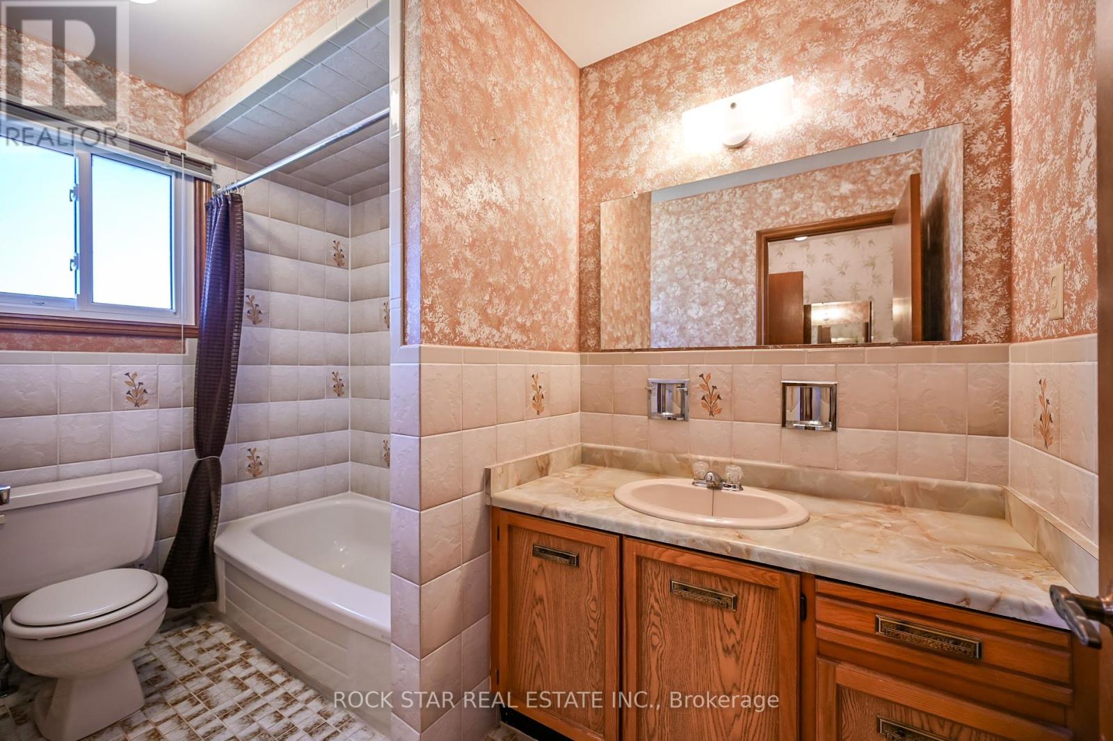 321 Creelman Road, Mississauga, Ontario  L5A 4A6 - Photo 22 - W12454427
