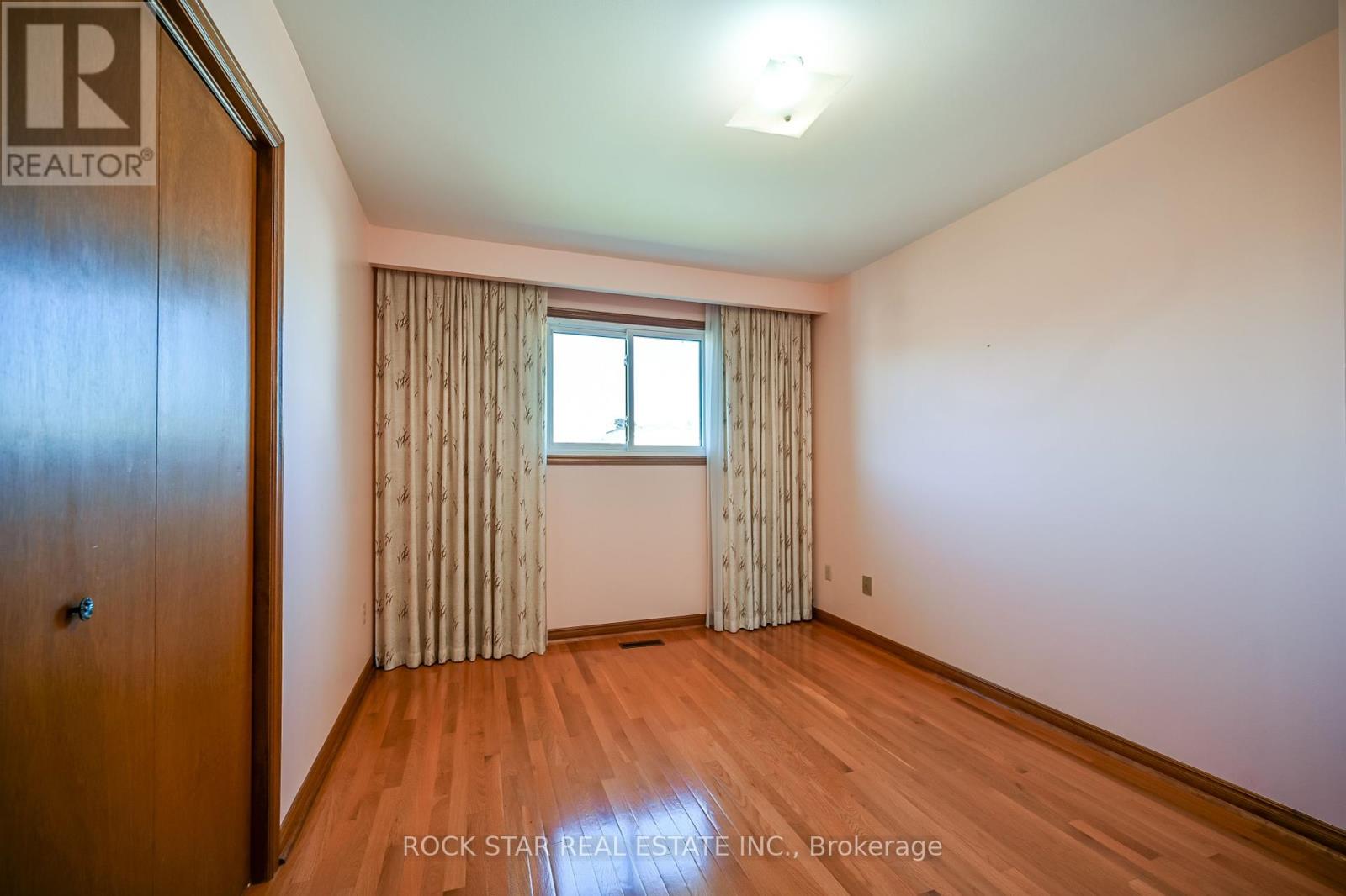 321 Creelman Road, Mississauga, Ontario  L5A 4A6 - Photo 27 - W12454427