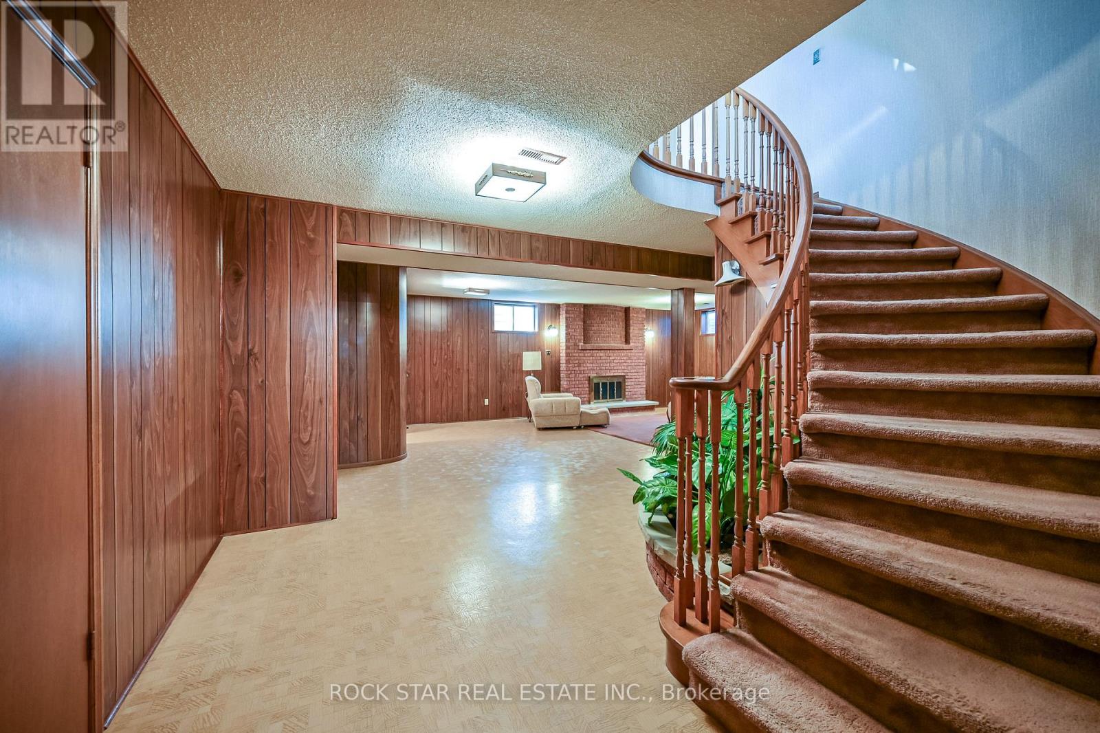 321 Creelman Road, Mississauga, Ontario  L5A 4A6 - Photo 31 - W12454427
