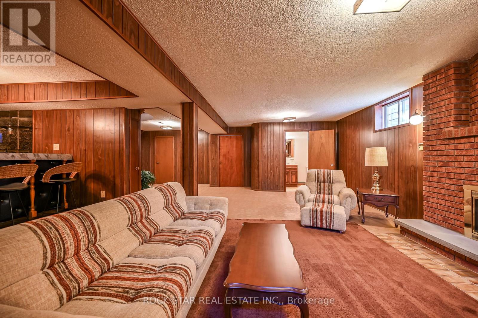 321 Creelman Road, Mississauga, Ontario  L5A 4A6 - Photo 36 - W12454427