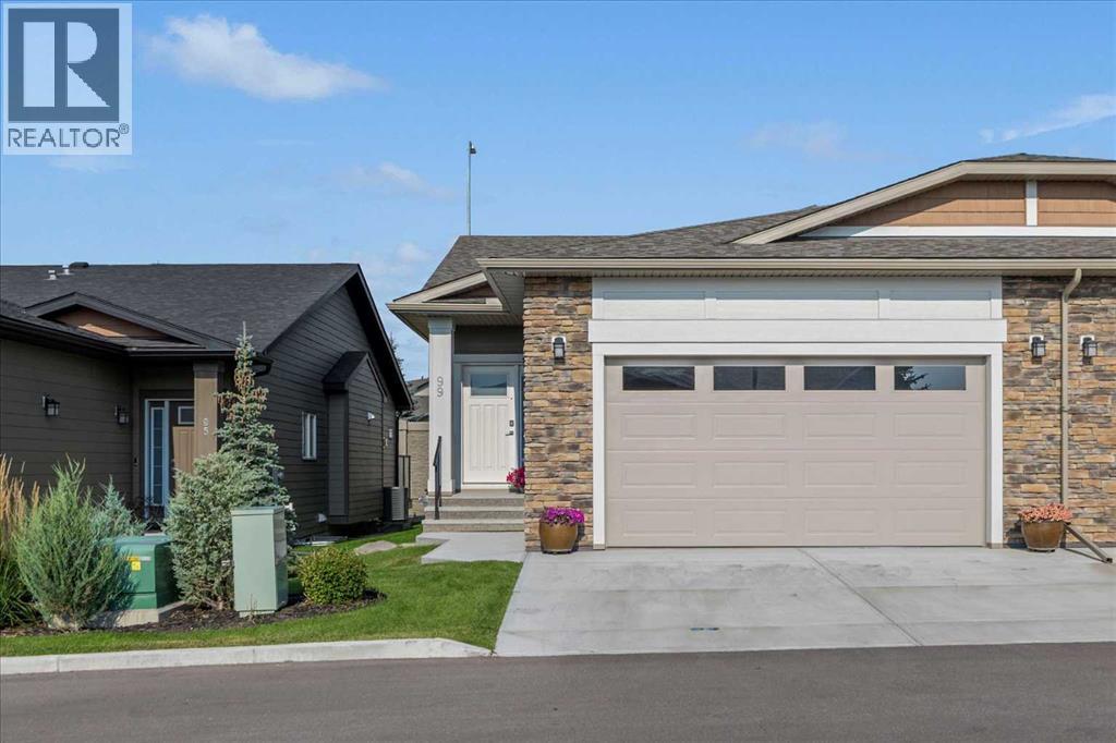 99 Sierra Morena Manor Sw, Calgary, Alberta  T3H 1S9 - Photo 2 - A2263310
