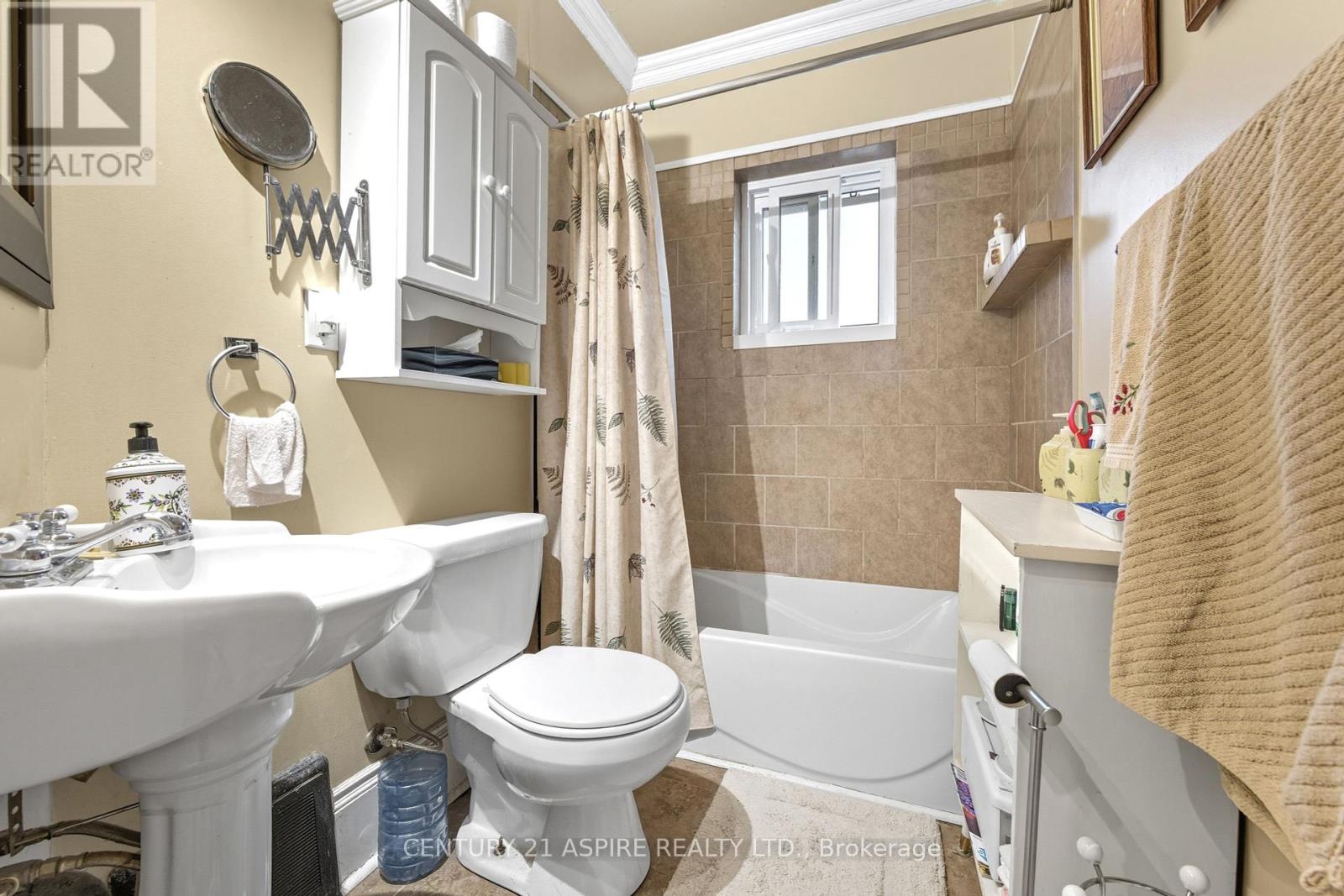 535 Mcgee Street, Pembroke, Ontario  K8A 6E3 - Photo 24 - X12454589