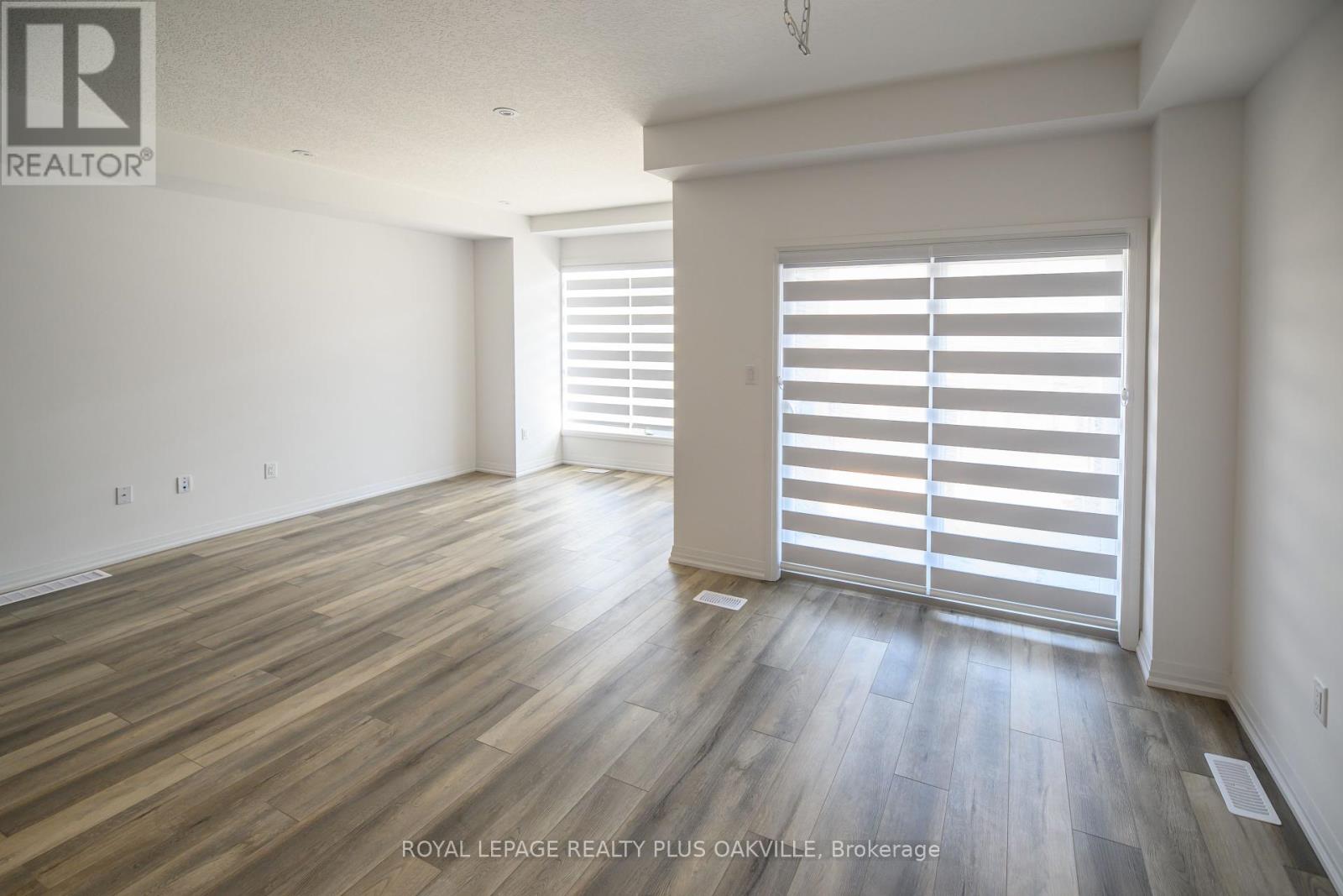 116 - 61 Soho Street, Hamilton, Ontario  L8J 0M6 - Photo 4 - X12454385